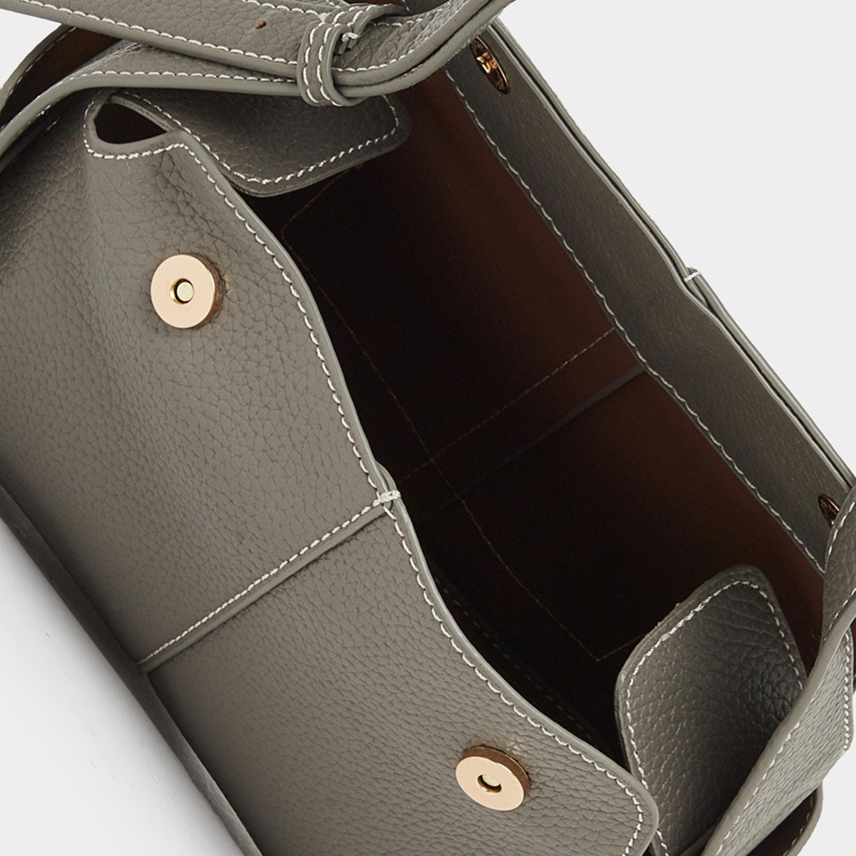 ستايلي - شنطة كتف رمادية مزخرفة بحزام قابل للتعديل-women-bagsandwallets-handbags-image-2