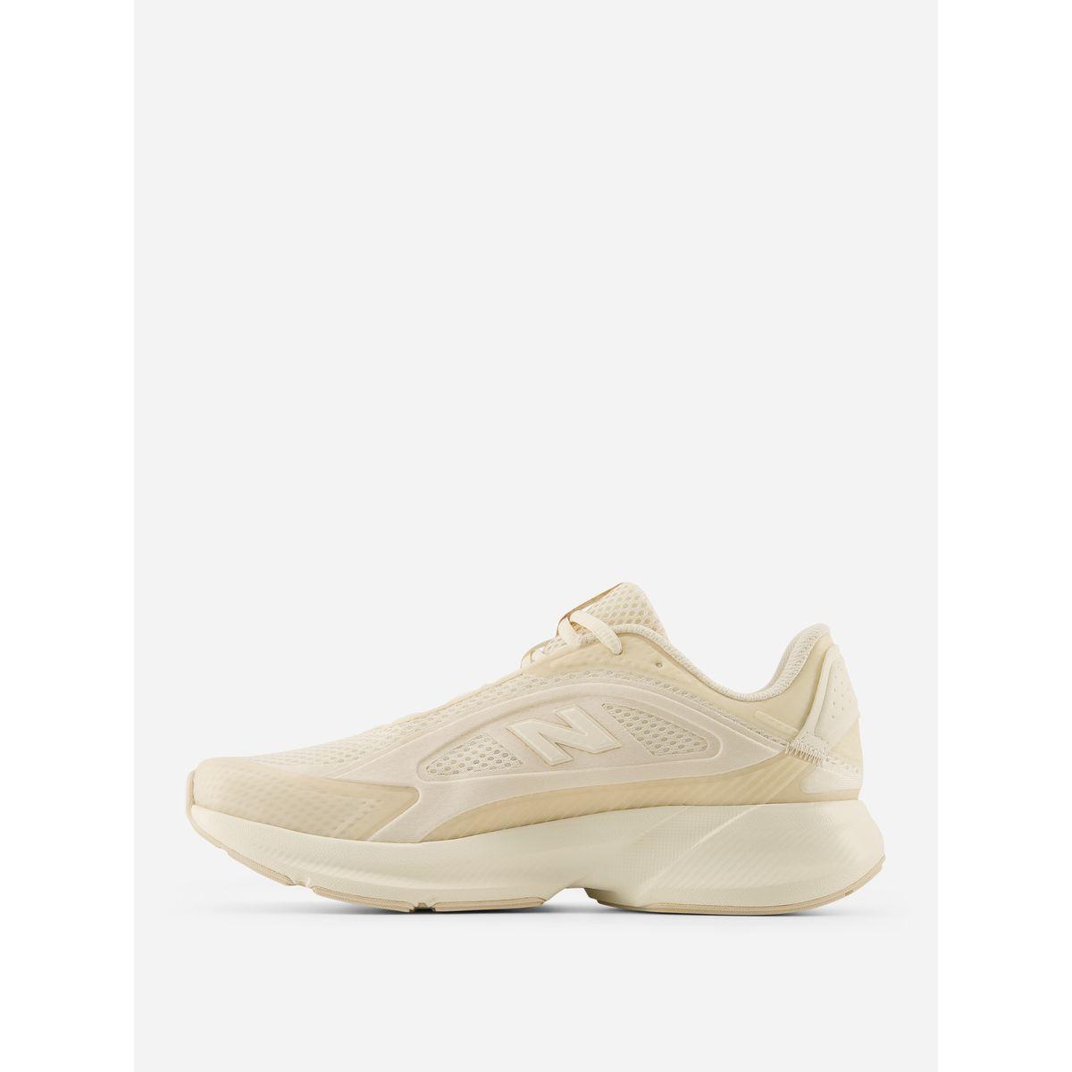 New Balance Catalyst V1 Shoes-women-shoes-sports-image-3