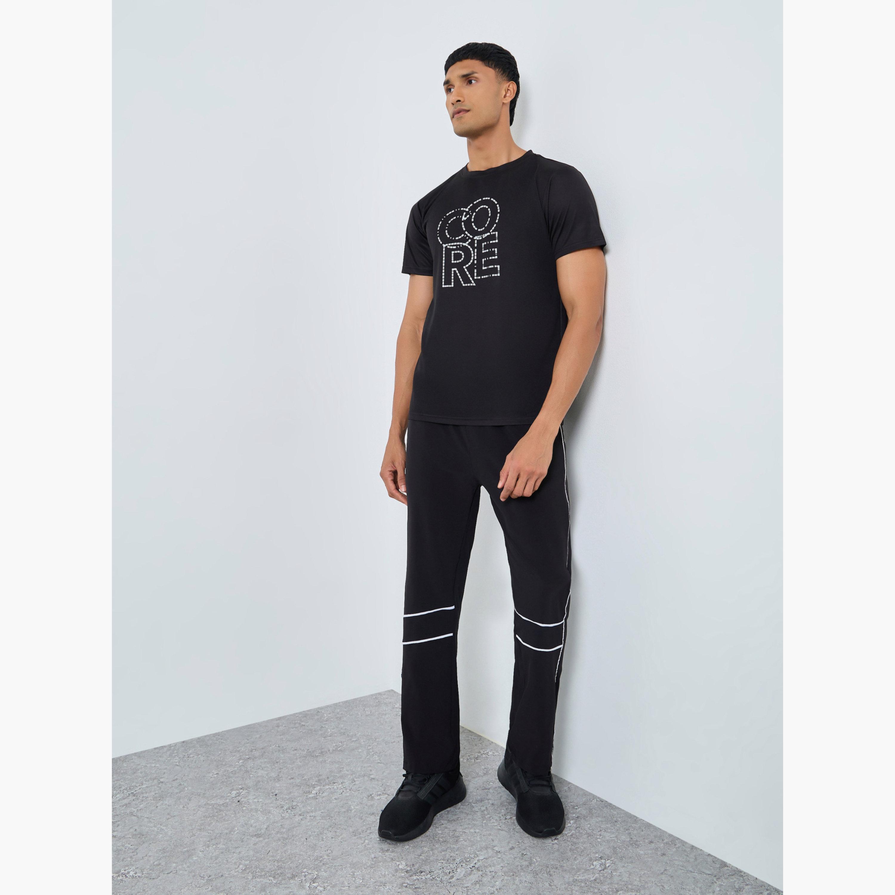 Styli Regular Fit Core Athleisure T-Shirt with Chest Print-men-clothing-sportswearandactivewear-tshirtsandpolos-image-2