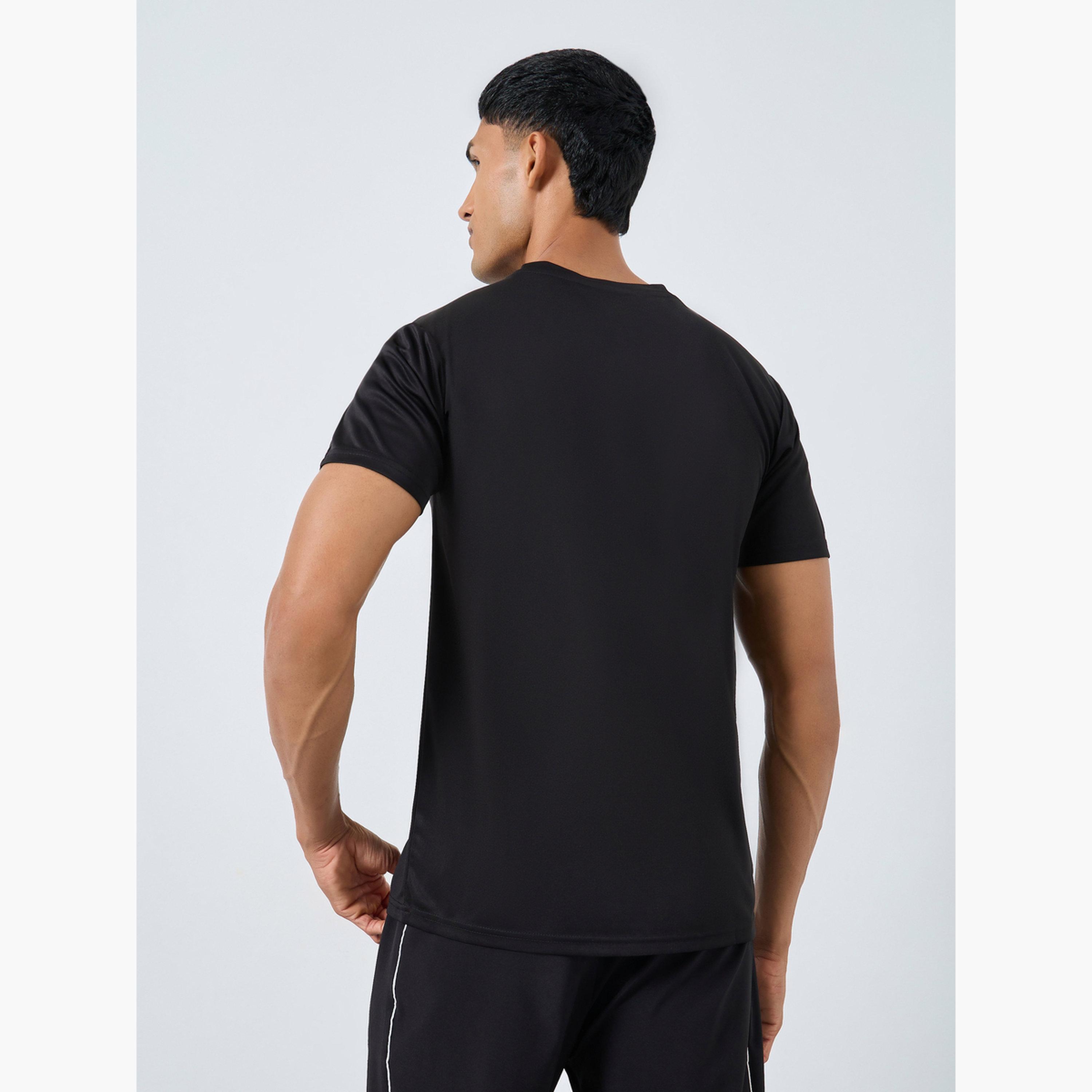 Styli Regular Fit Core Athleisure T-Shirt with Chest Print-men-clothing-sportswearandactivewear-tshirtsandpolos-image-4