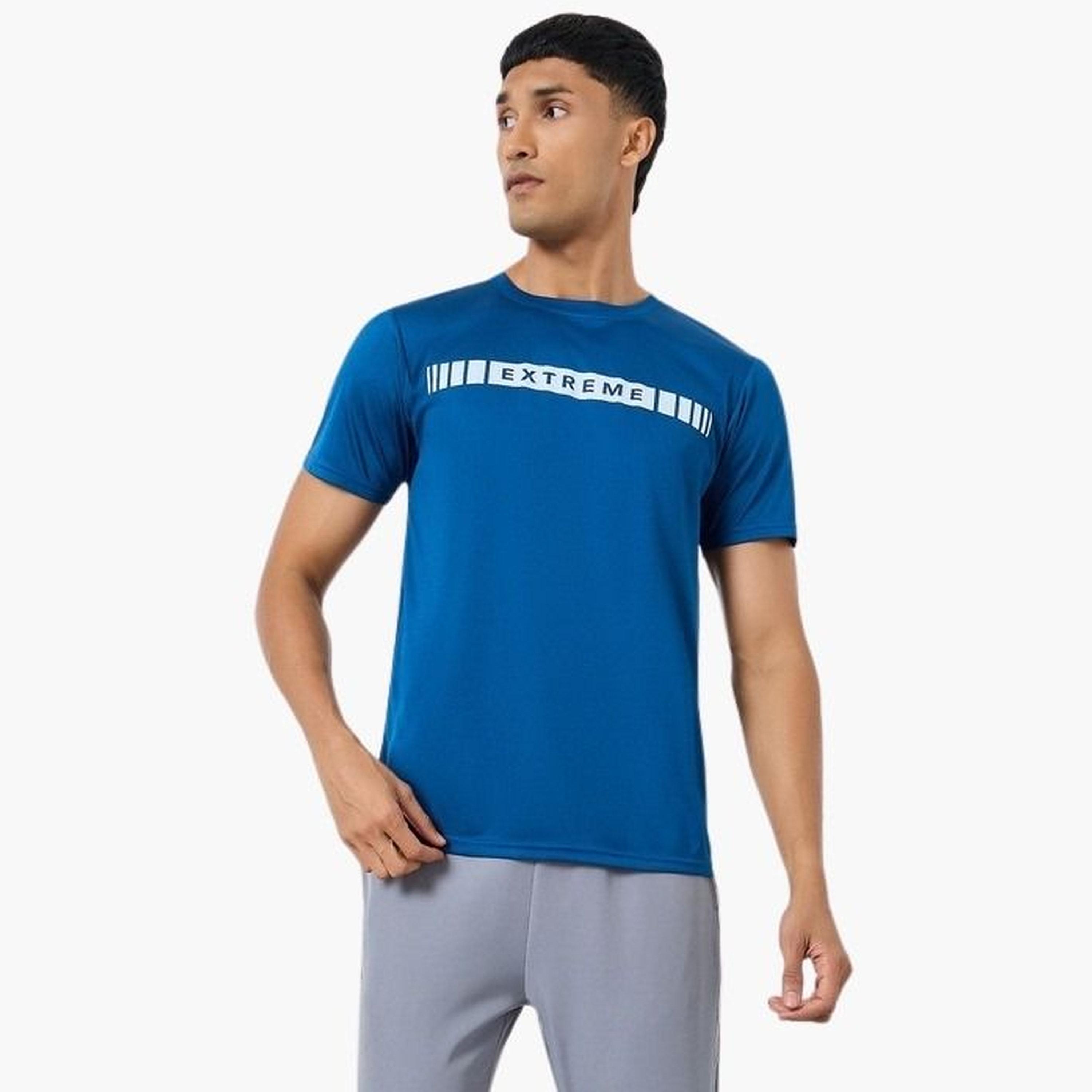 Styli Regular Fit Stripe Print Athleisure T-Shirt-men-clothing-sportswearandactivewear-tshirtsandpolos-image-1