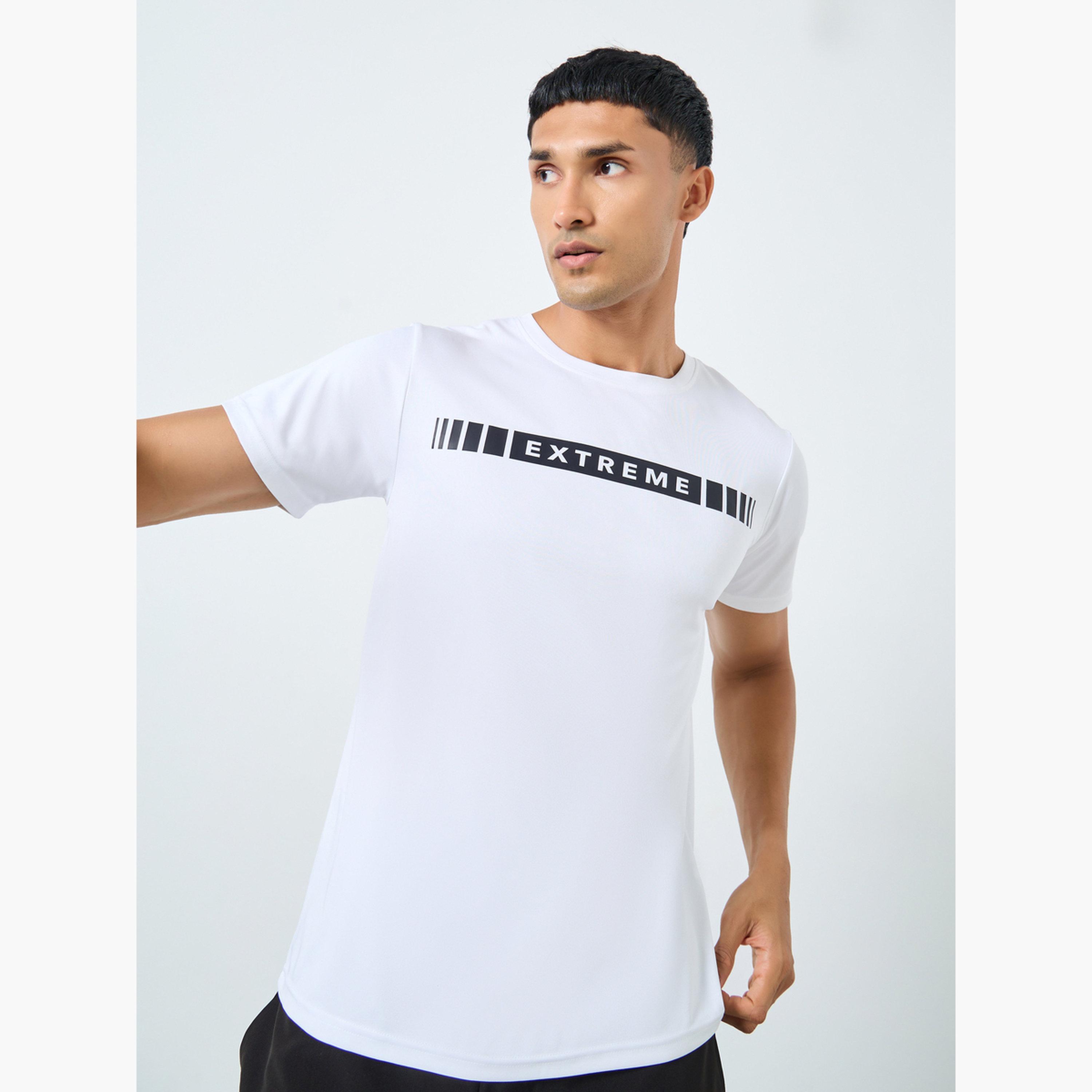 Styli Regular Fit Stripe Print Athleisure T-Shirt-men-clothing-sportswearandactivewear-tshirtsandpolos-image-1