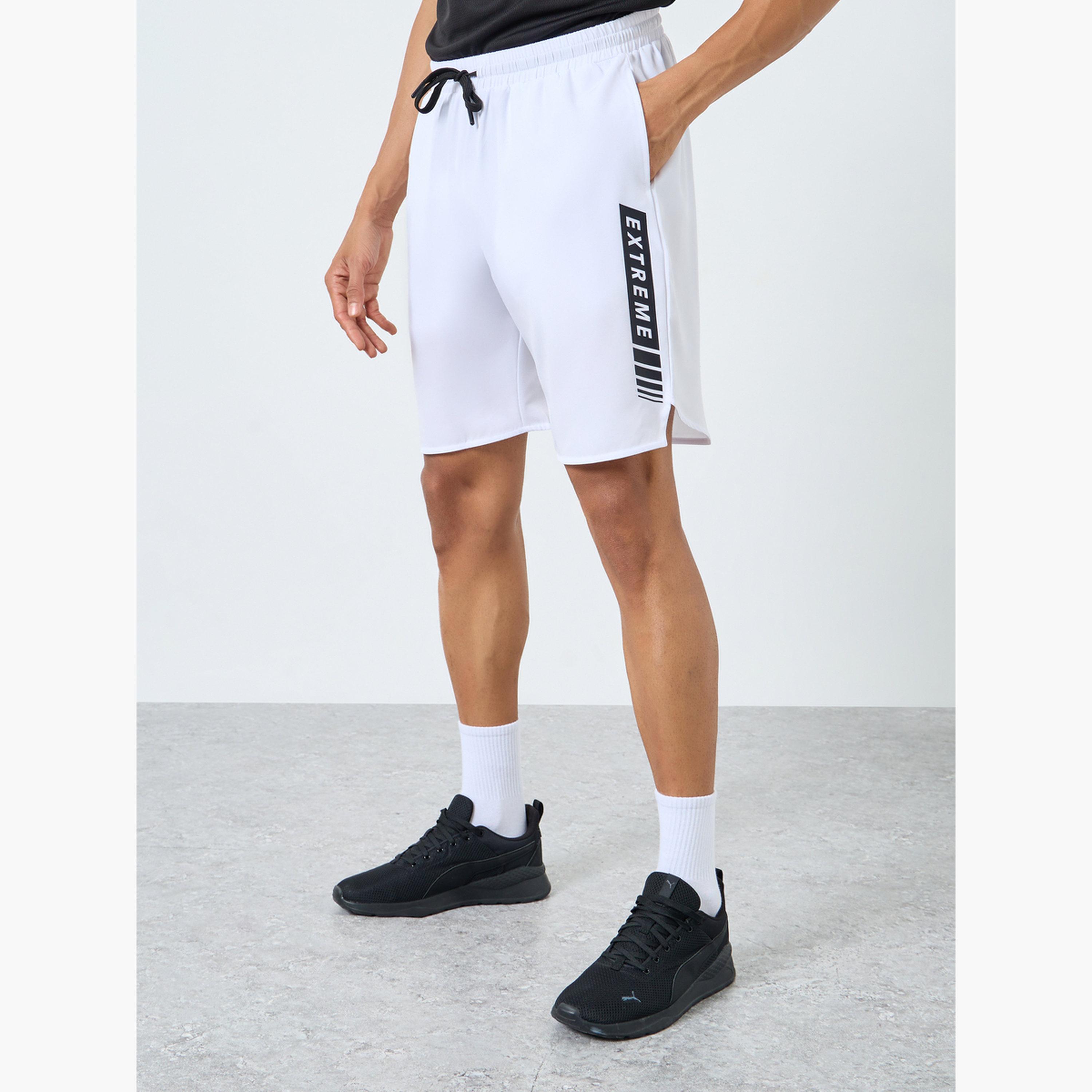 ستايلي - شورت رياضي رجالي مع تفاصيل بطبعة-sports-men-clothing-bottoms-shorts-image-1