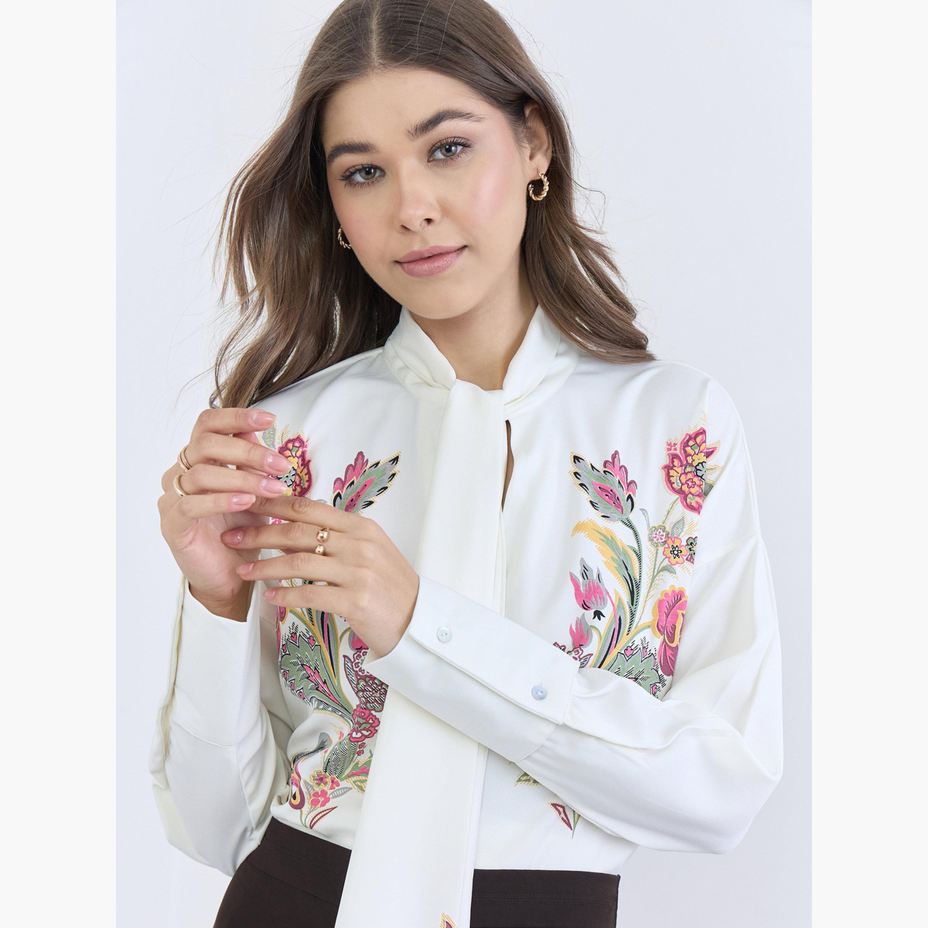 بلوزة بقصة واسعة برباط عنق وطبعة زهور-women-clothing-shirtsandblouses-blouses-image-4