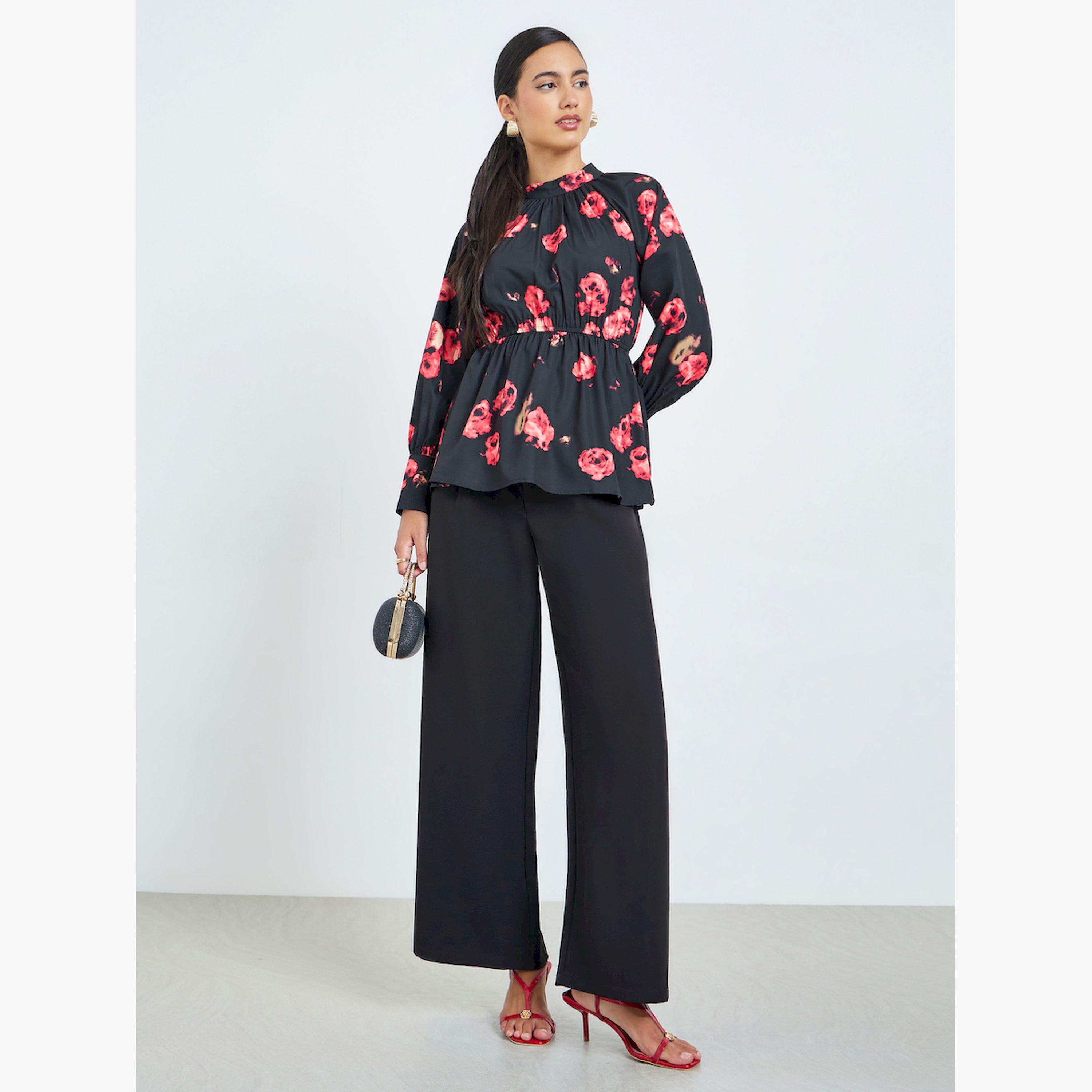 ستايلي - بلوزة سوداء بأكمام طويلة نقشة زهور لون أسود-women-clothing-shirtsandblouses-blouses-image-2