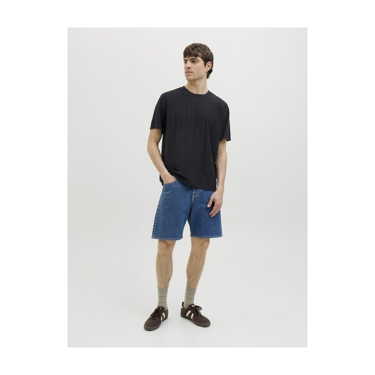 تيشيرت بأكمام قصيرة وياقة دائرية-men-clothing-tshirtsandpolos-tshirts-image-4