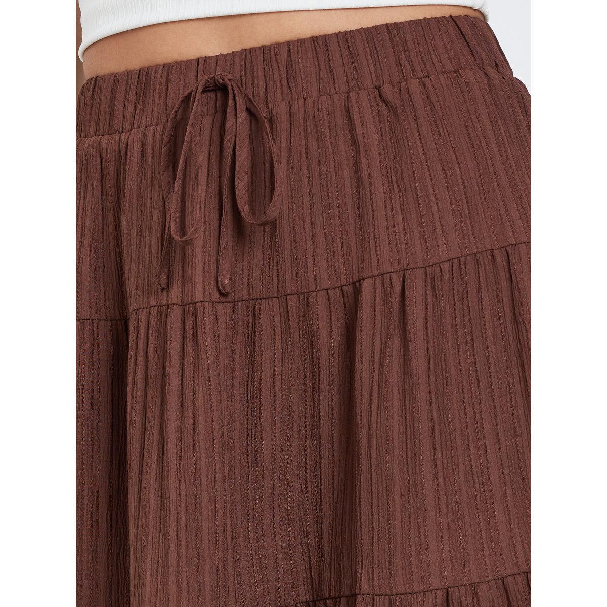 تنورة طويلة سادة بتفاصيل كسرات-women-clothing-skirts-image-3