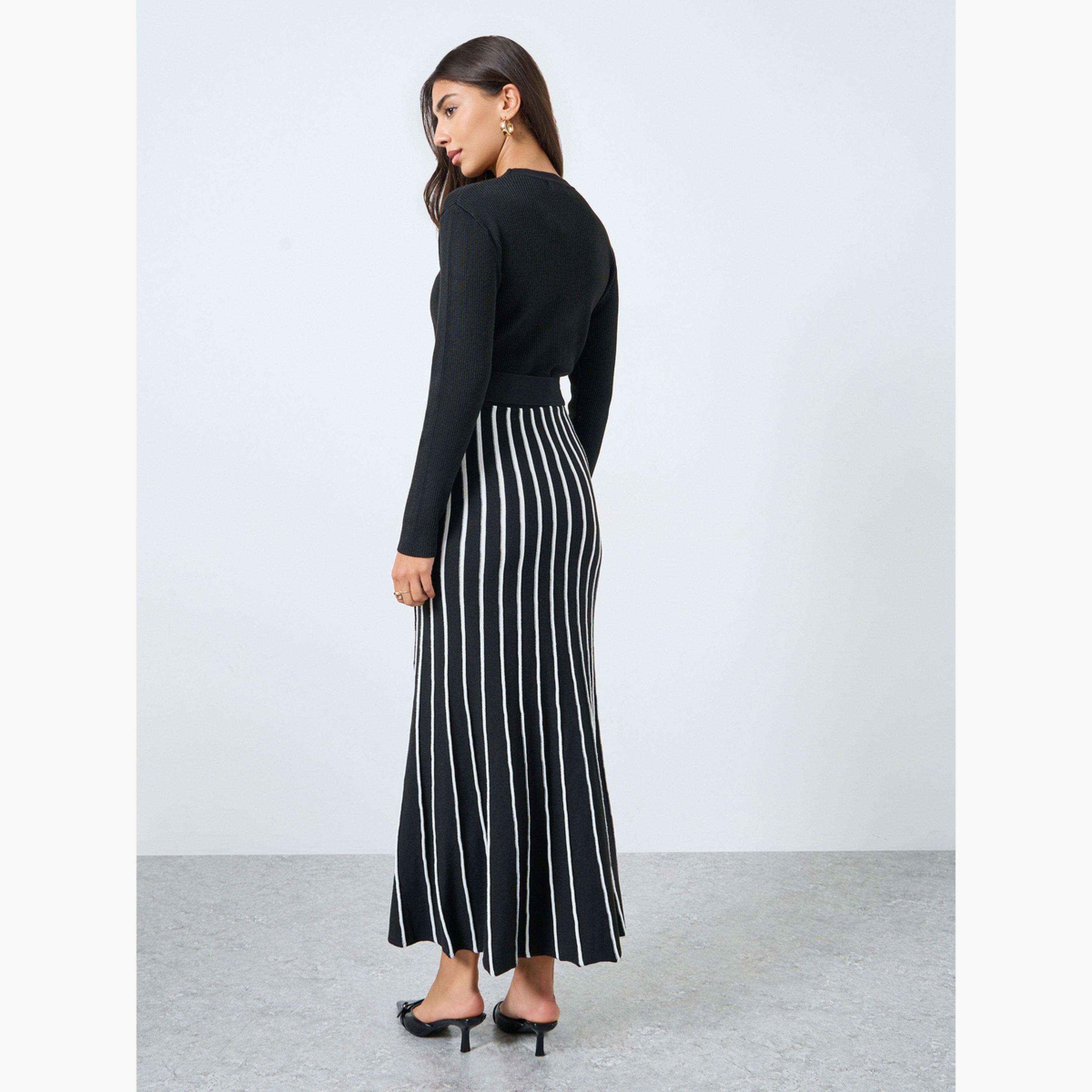 ستايلي - فستان ماكسي مخطط بأكمام طويلة وتصميم A-women-clothing-dresses-image-5