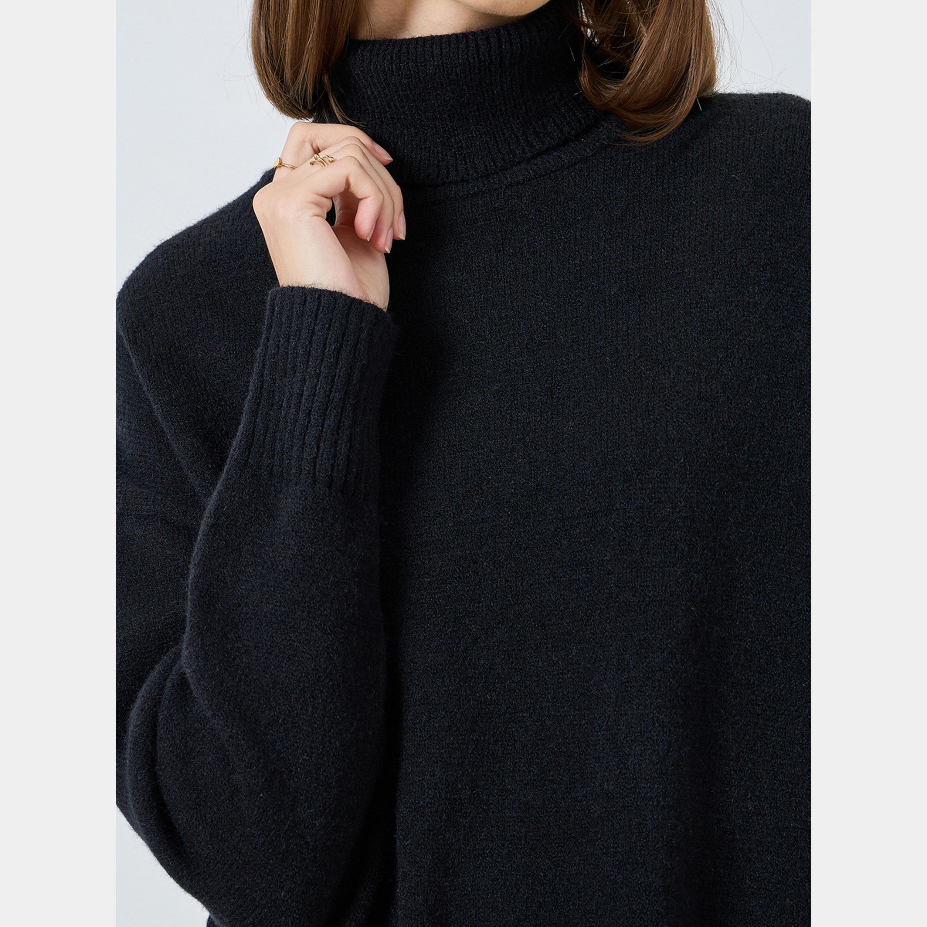 ستايلي - سترة سوداء محبوكة بياقة عالية وتنورة-women-clothing-coordsets-image-4