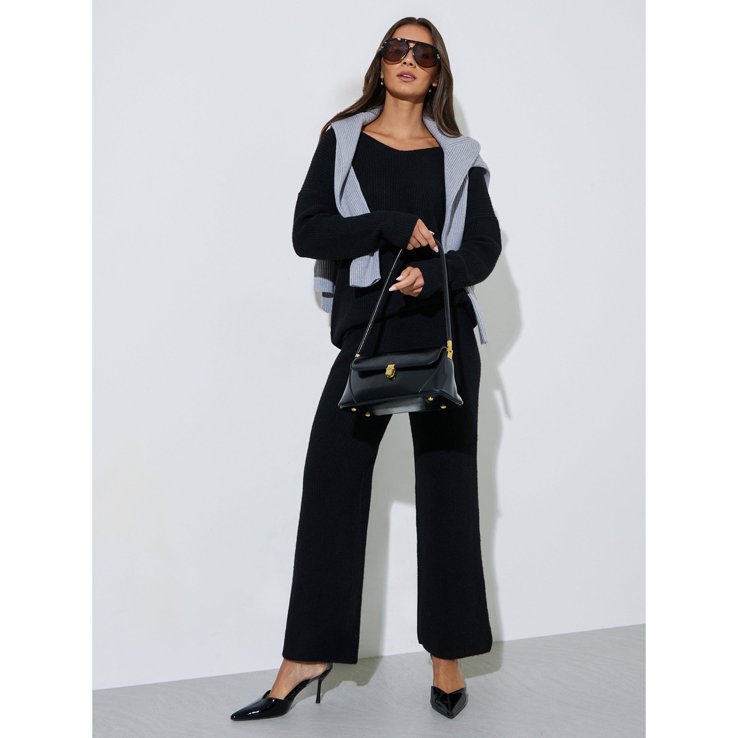 ستيلي طقم سويتر محبوك بقصة أوفر سايز وياقة V وبنطلون متناسق-women-clothing-coordsets-image-2