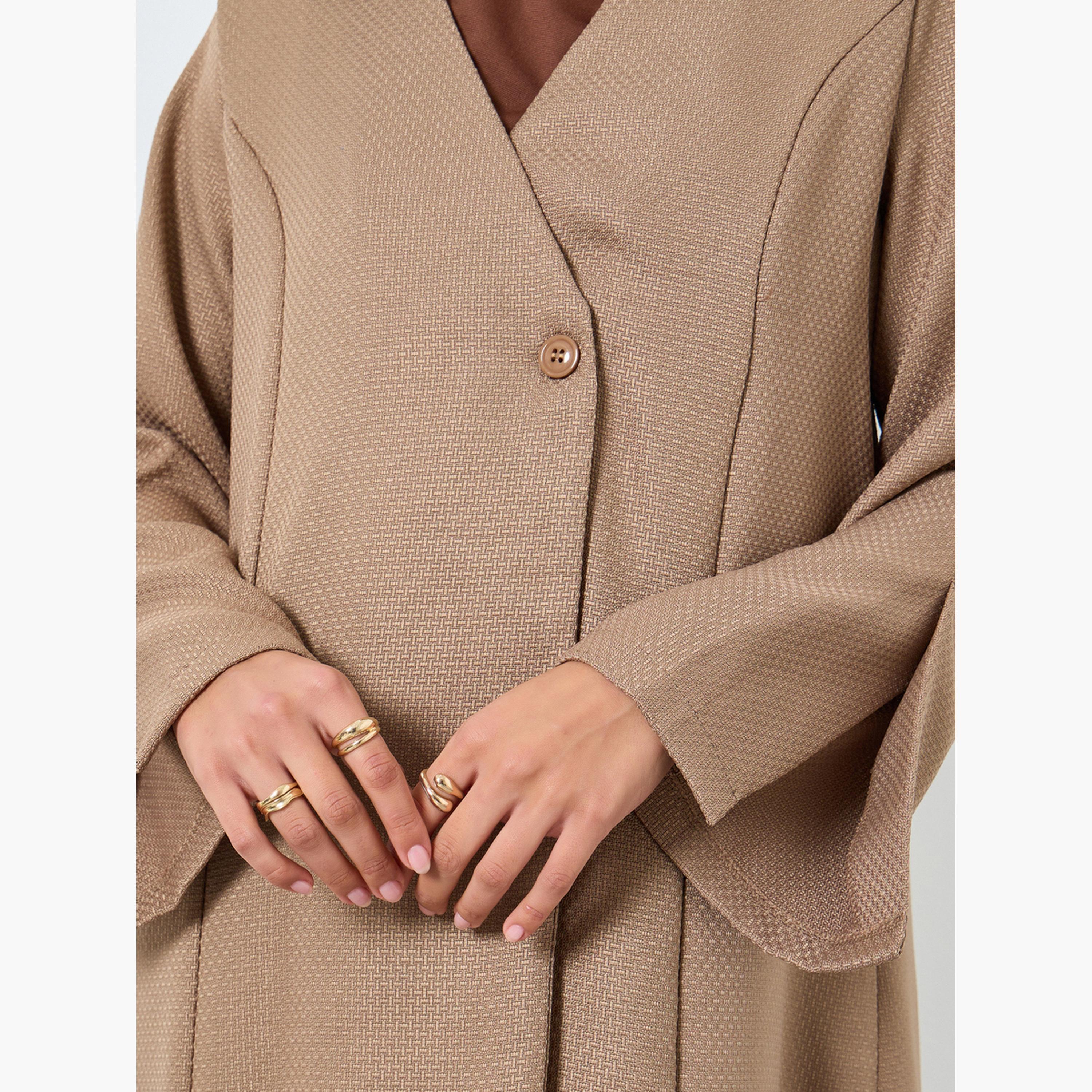 أميرة x ستايلي عباية بمظهر تويد مع زر واحد-women-arabicclothing-abayas-image-5