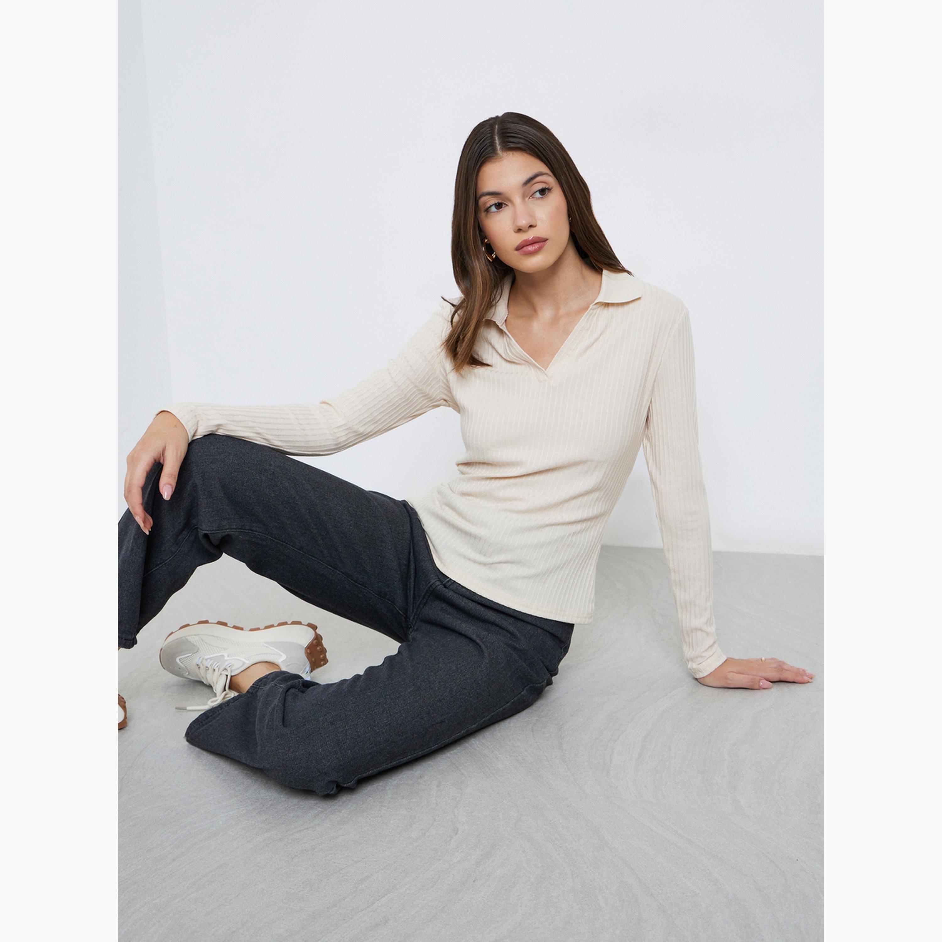 ستايلي - بلوزة محبوكة لون أوف وايت مع ياقة مفتوحة للنساء-women-clothing-tshirts-image-4