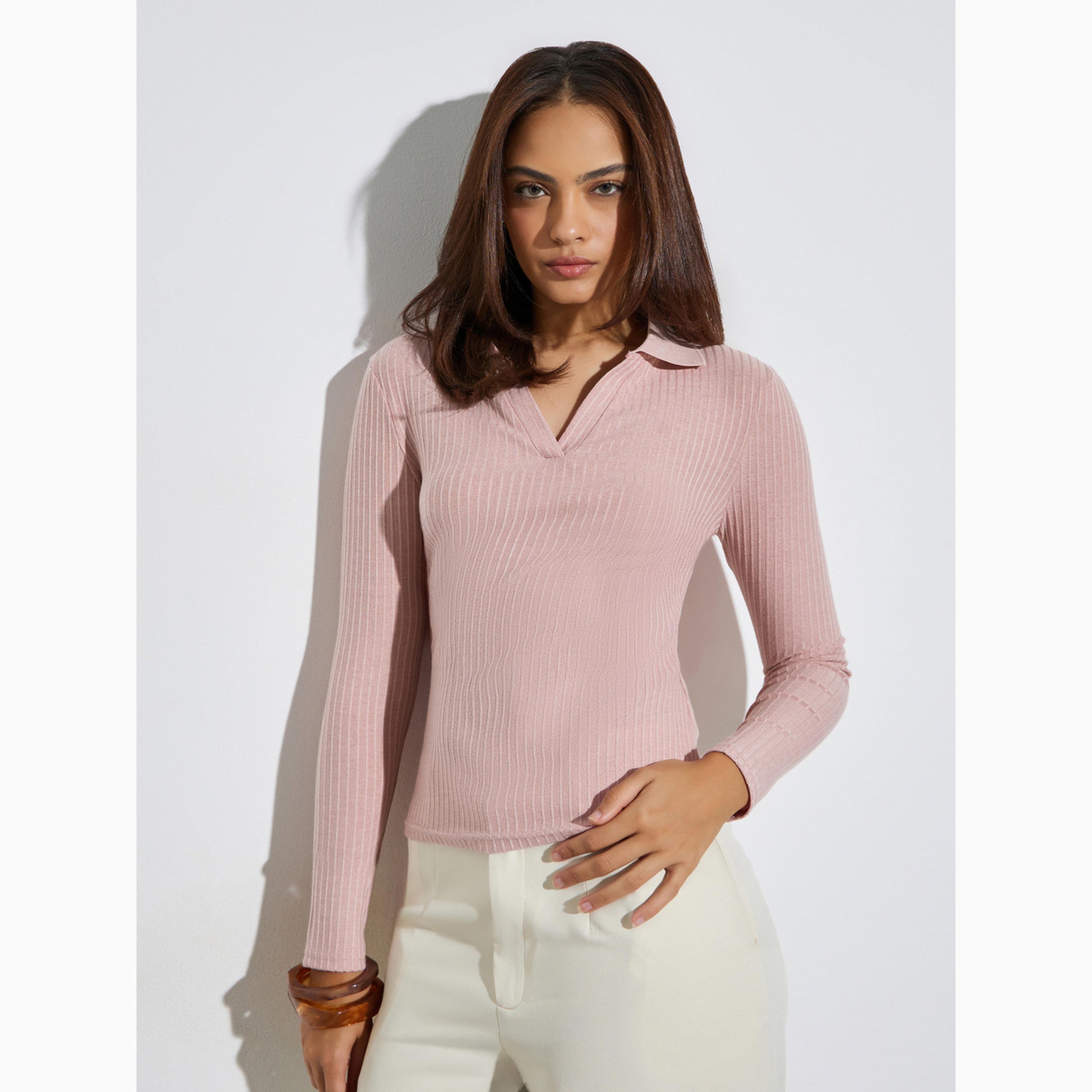 بلوزة محبوكة وبتفاصيل بارزة الملمس بياقة مفتوحة فاتح-women-clothing-tshirts-image-1