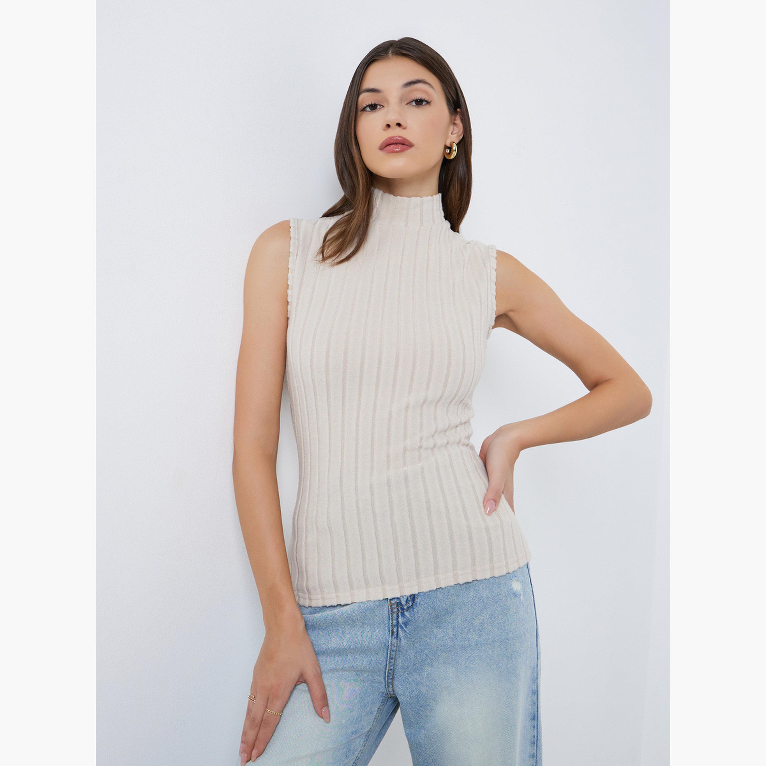 ستايلي - بلوزة محبوكة بدون أكمام باللون البيج للنساء-women-clothing-tshirts-image-1