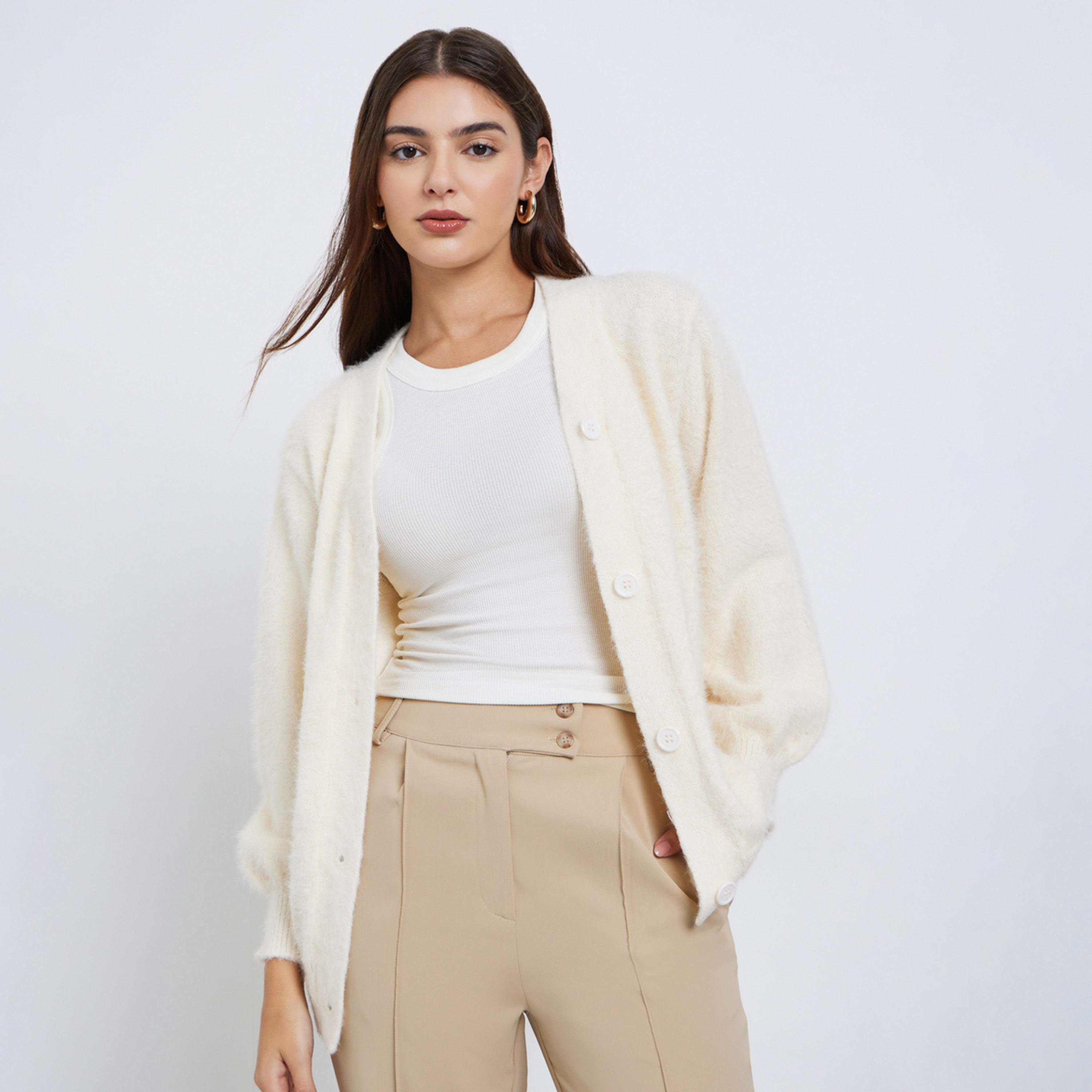 ستايلي - كارديغان أبيض عادي بقصّة عادية من خيوط ناعمة-women-winterwear-cardigansandjumpers-jumpers-image-1