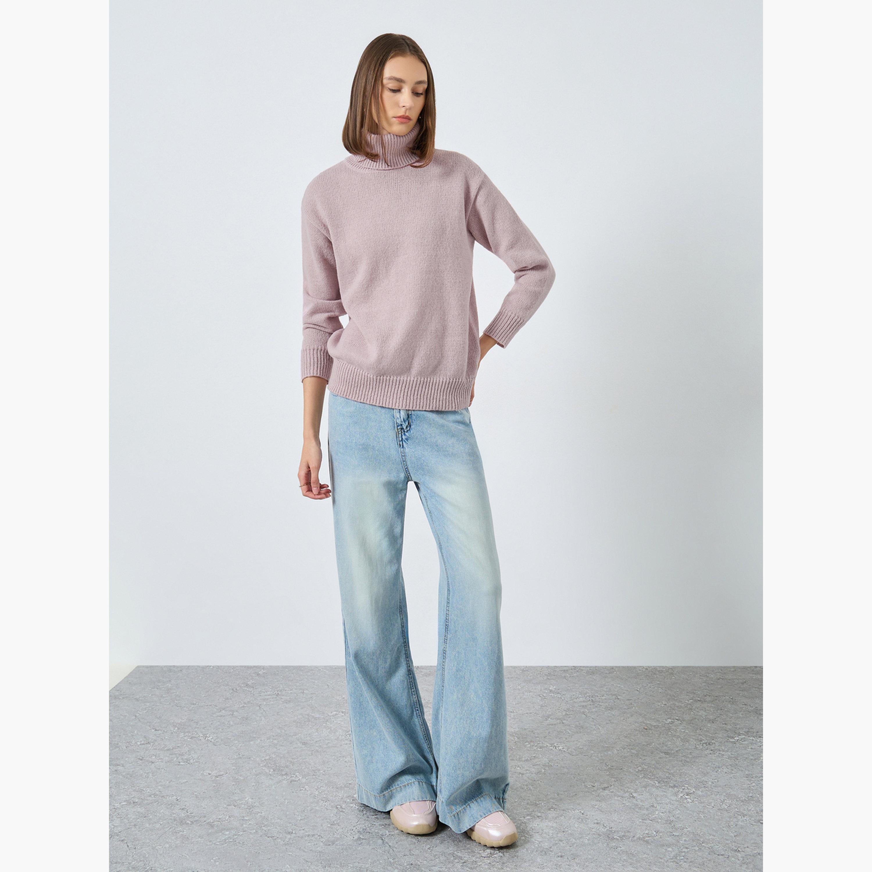 ستايلي - سترة وردية اللون بقصّة عادية وياقة مدورة للنساء -women-clothing-cardigansandjumpers-jumpers-image-2