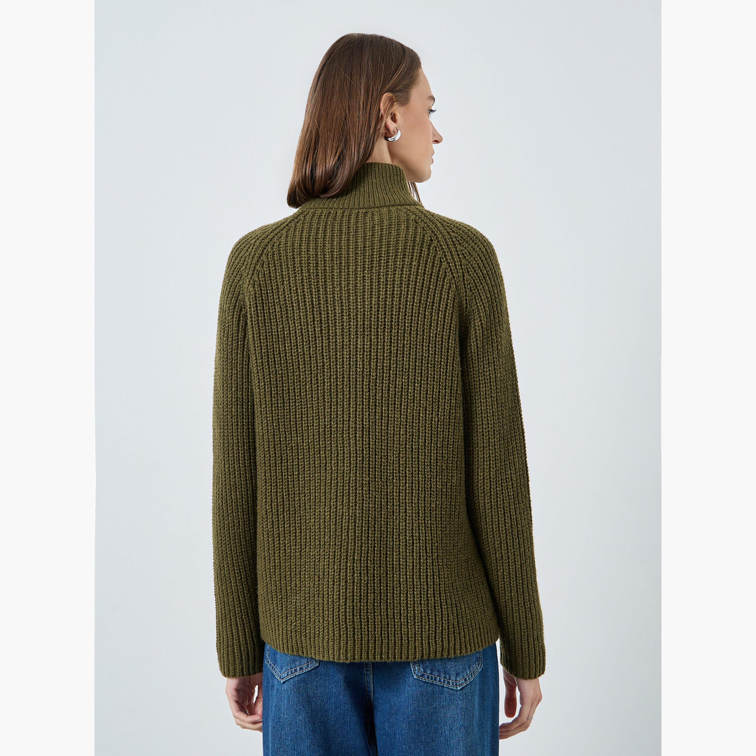 ستايلي - سترة زيتونية بقصّة عادية وسحّاب للنساء -women-winterwear-cardigansandjumpers-jumpers-image-5