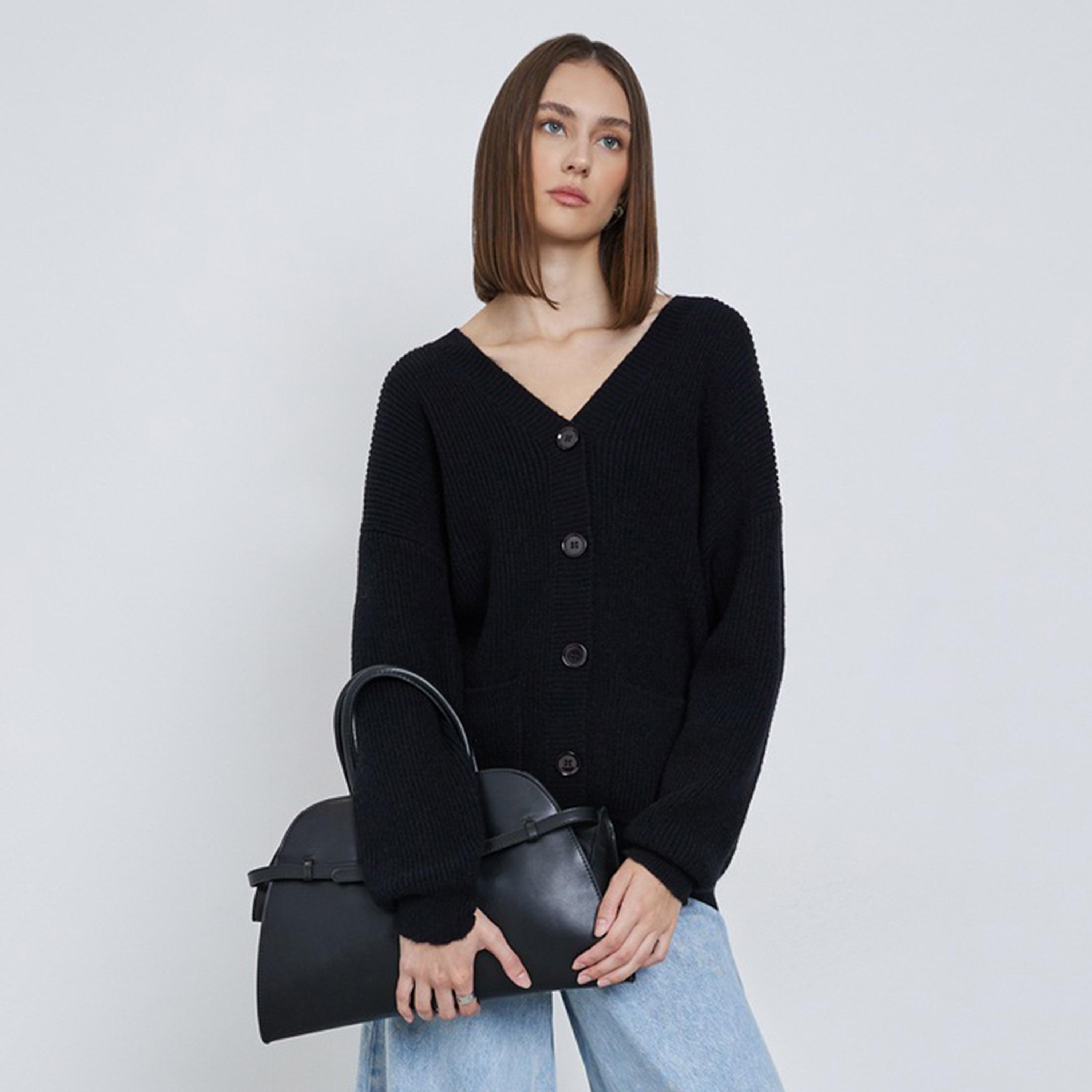 ستايلي - كارديغان أسود محبوك حجم كبير-women-clothing-cardigansandjumpers-cardigans-image-1