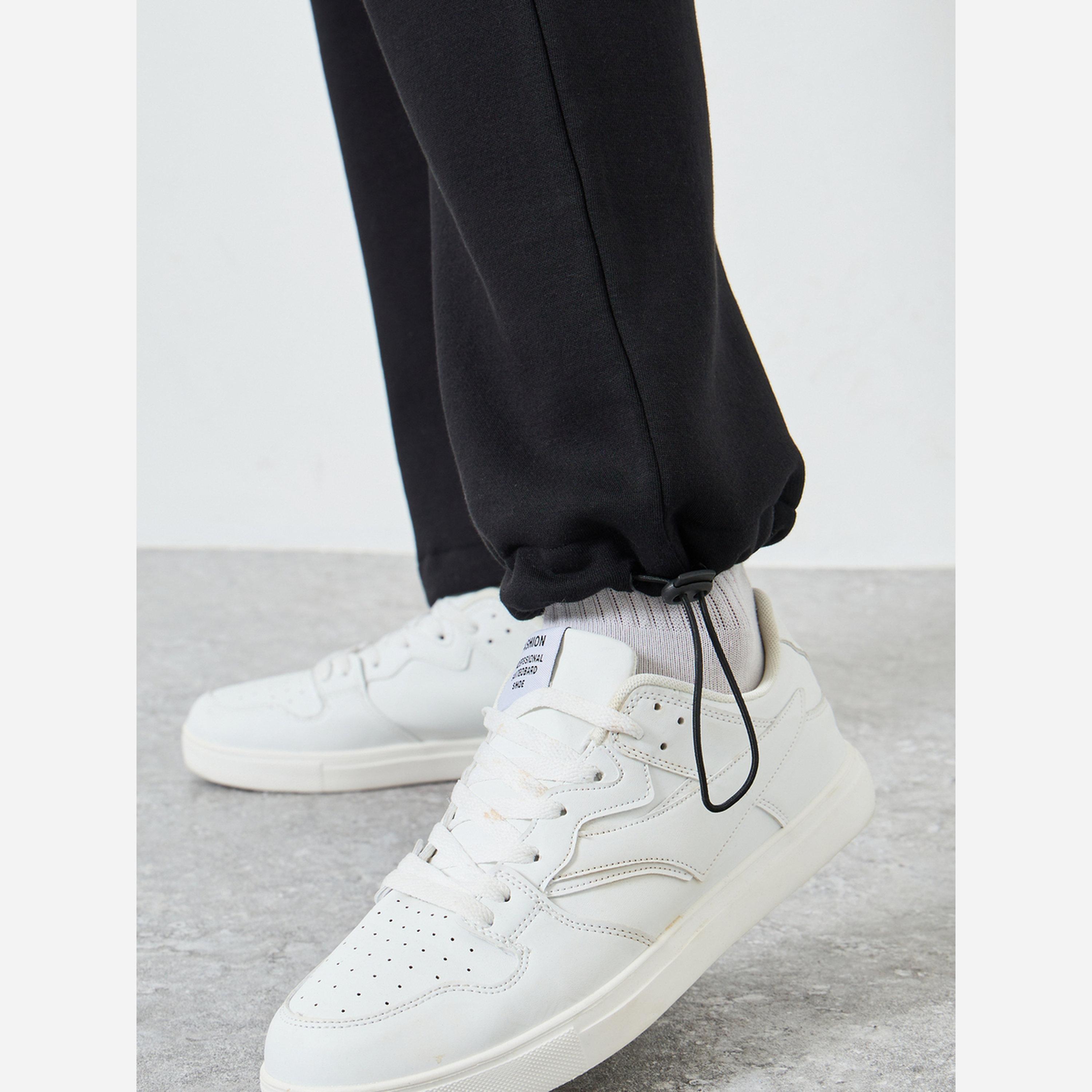 ستايلي - بنطال رياضي رجالي لون أسود قصة مريحة صوف-men-clothing-bottoms-joggers-image-5