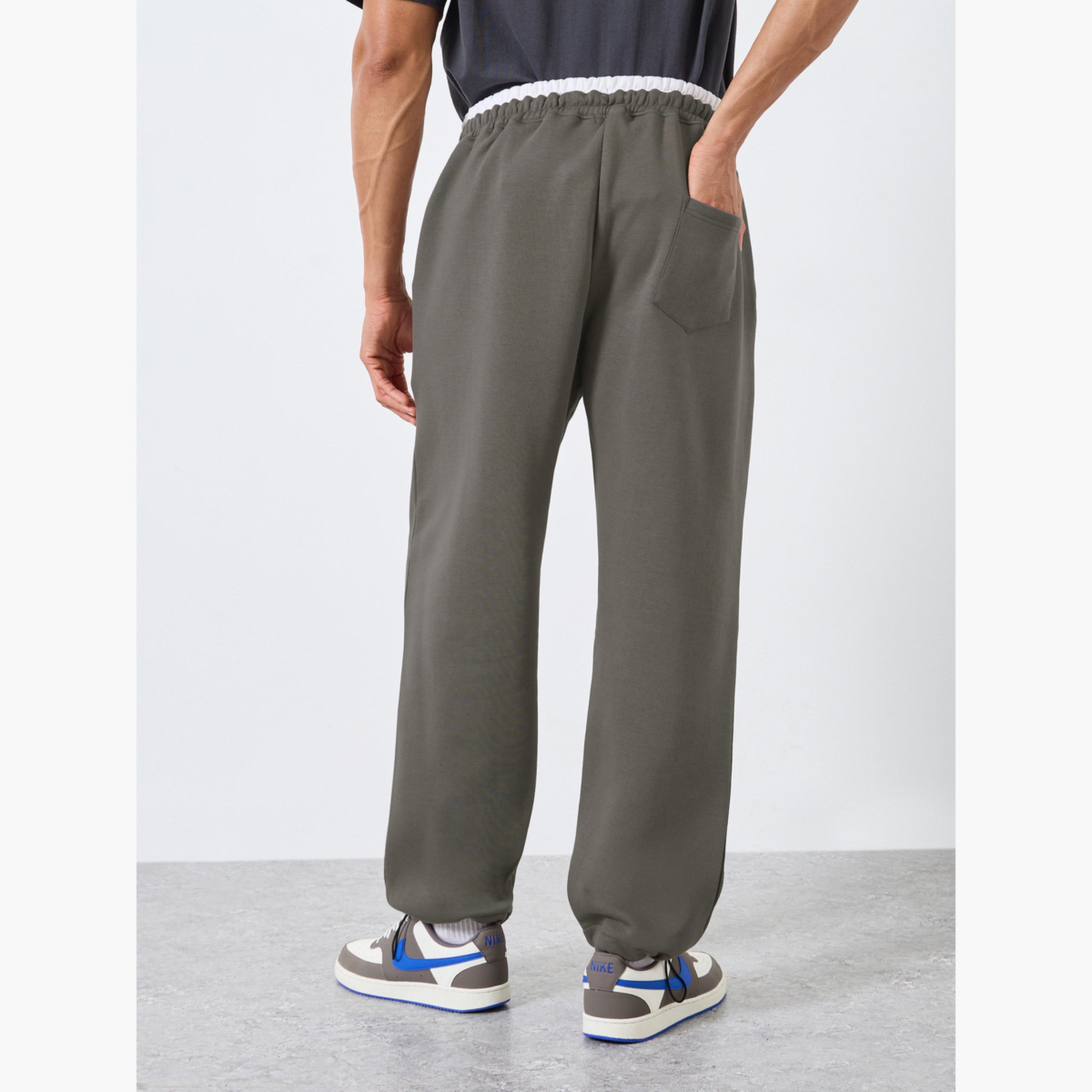 جوغر فليس بقصة مريحة-men-clothing-bottoms-joggers-image-4