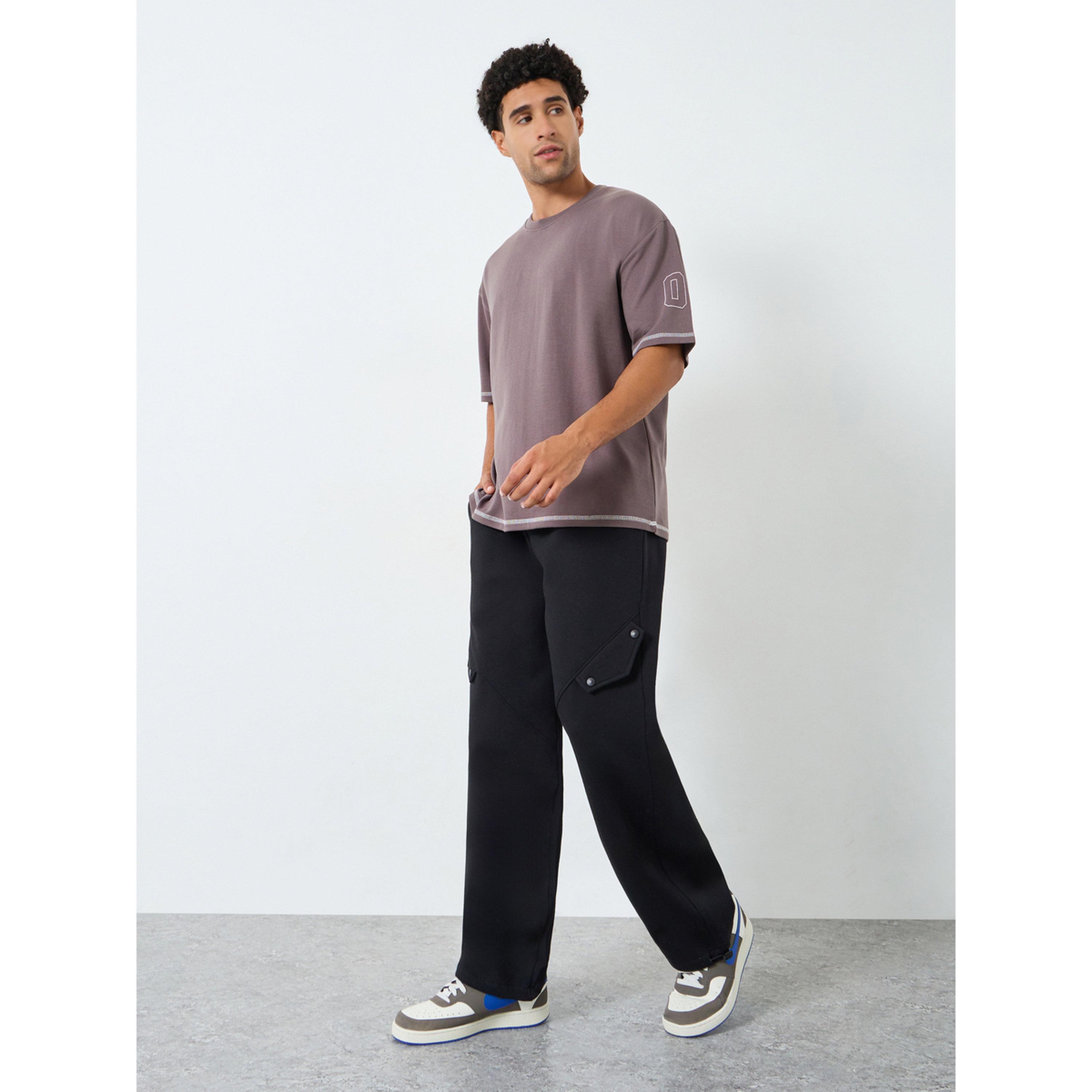 Styli Men Black Relaxed Fit Cargo Joggers-men-clothing-bottoms-joggers-image-2