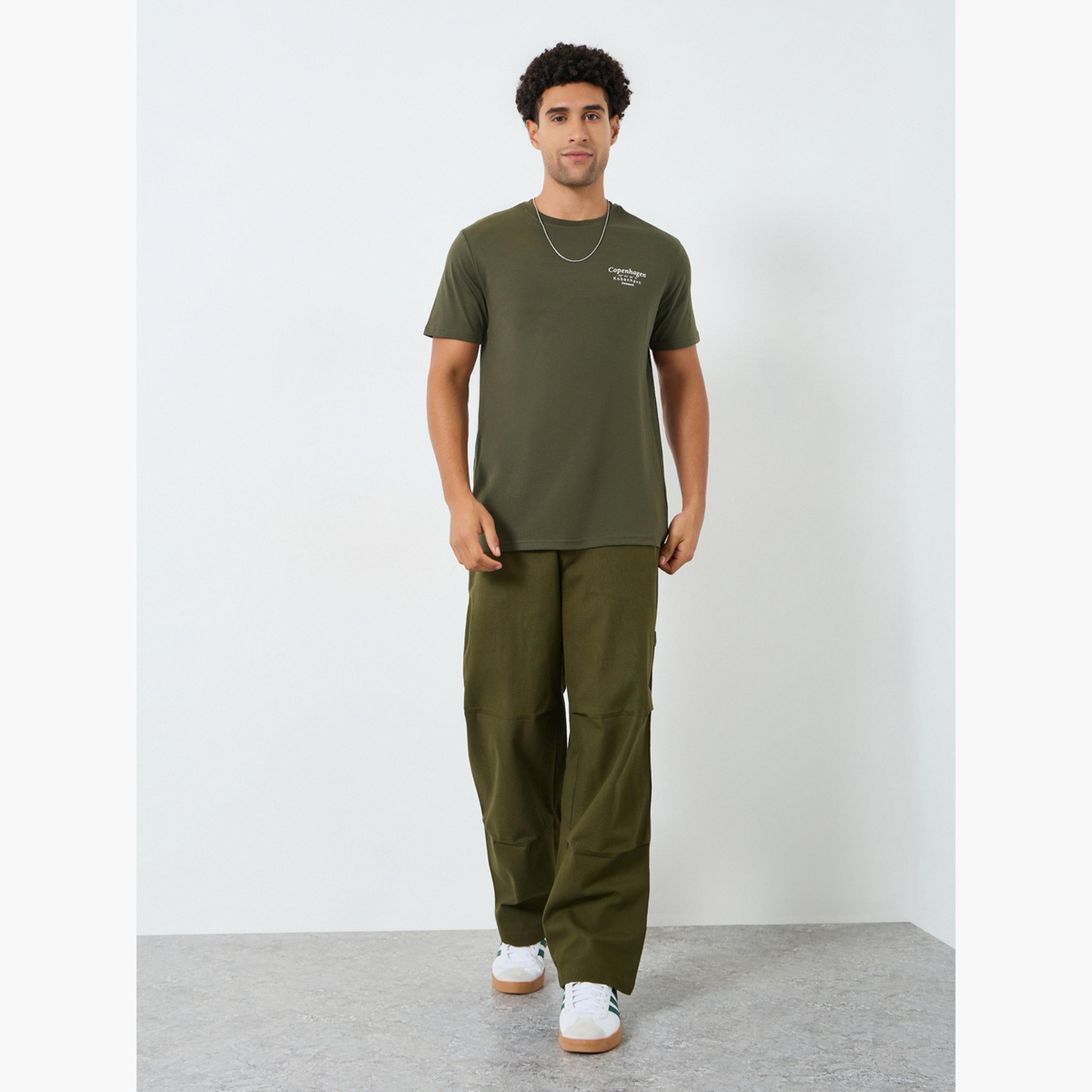 طقم قميص بأزرار وبنطلون-men-clothing-tshirtsandpolos-tshirts-image-2