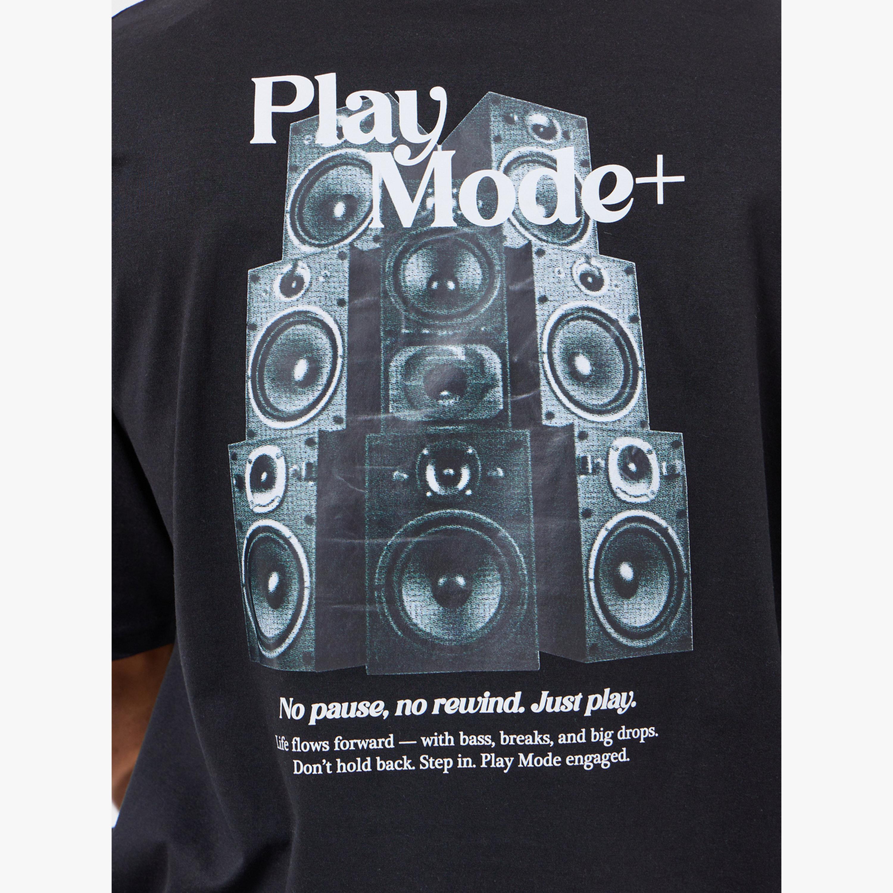 تيشيرت واسع بطبعة جرافيك وأكمام قصيرة-men-clothing-tshirtsandpolos-tshirts-image-4