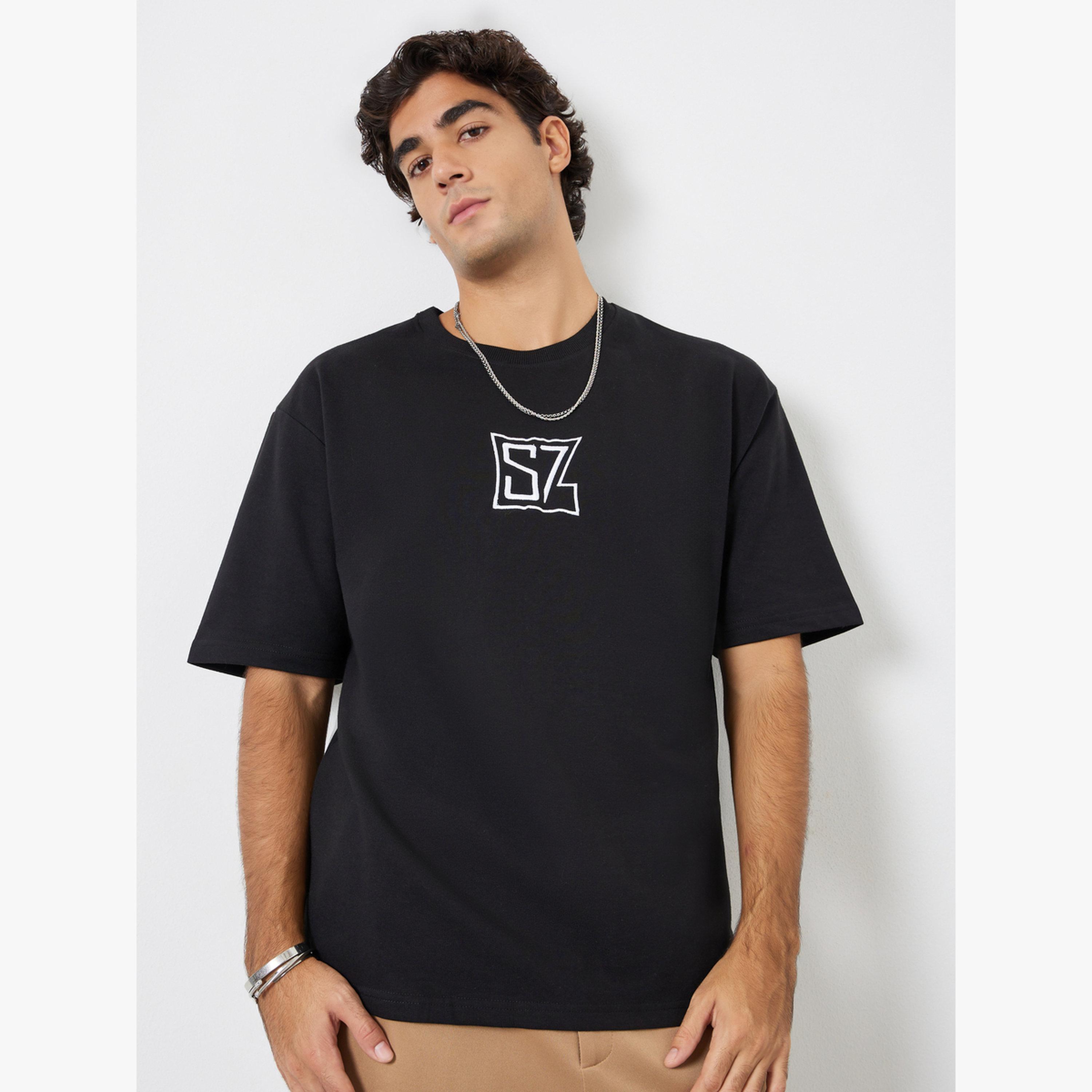 تيشيرت تيري واسع بتفاصيل مُطرّزة-men-clothing-tshirtsandpolos-tshirts-image-1