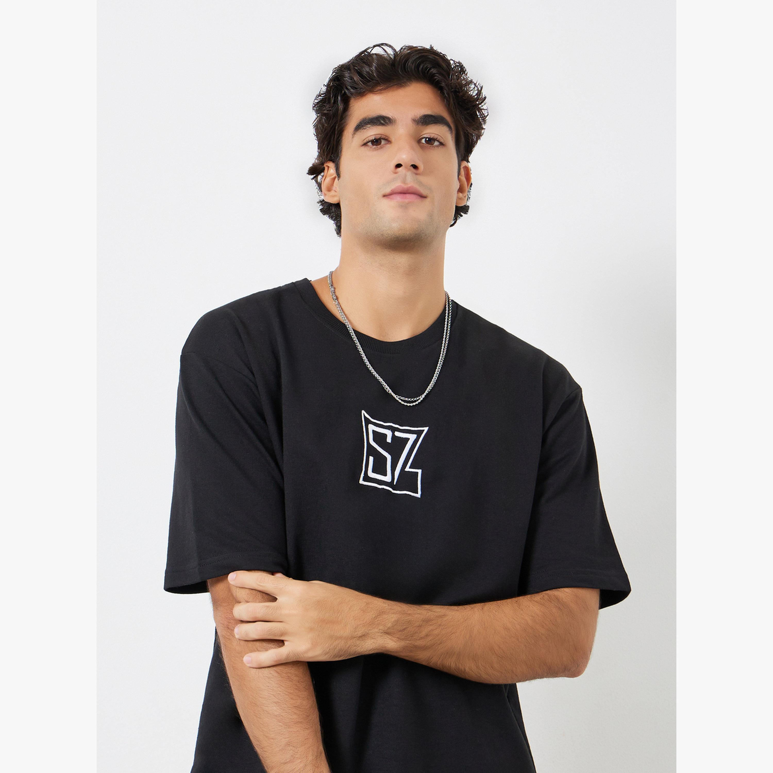 تيشيرت تيري واسع بتفاصيل مُطرّزة-men-clothing-tshirtsandpolos-tshirts-image-3
