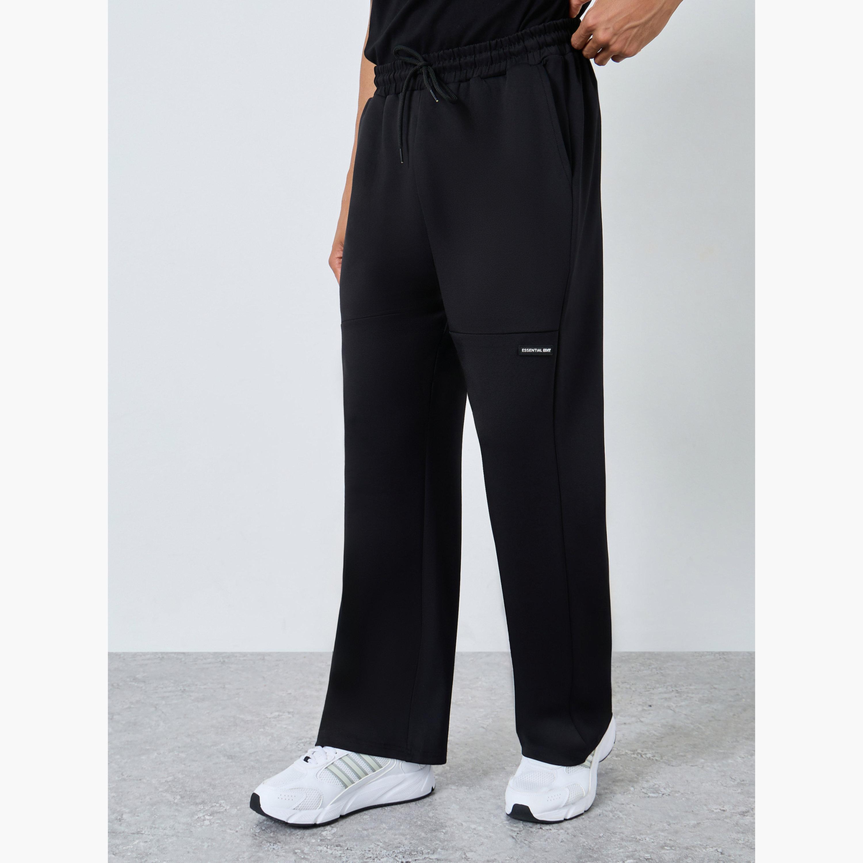 بنطال جوغر واسع أسود بتفاصيل شارة للرجال-men-clothing-bottoms-joggers-image-1