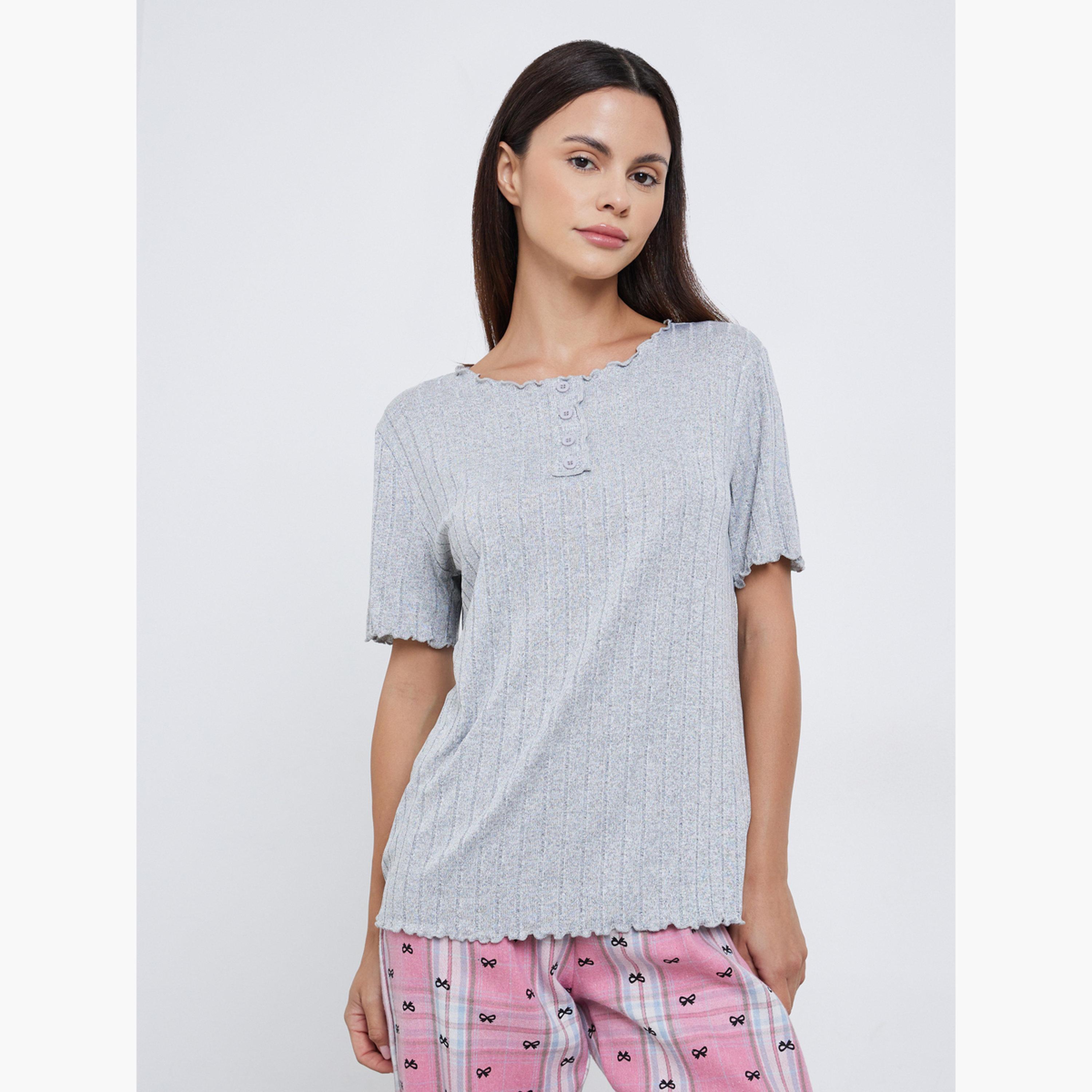 ستايلي - بيجاما تي شيرت مخطط منقوش وبنطال نقشة مربعات-women-clothing-nightwear-pyjamas-shortsets-image-3