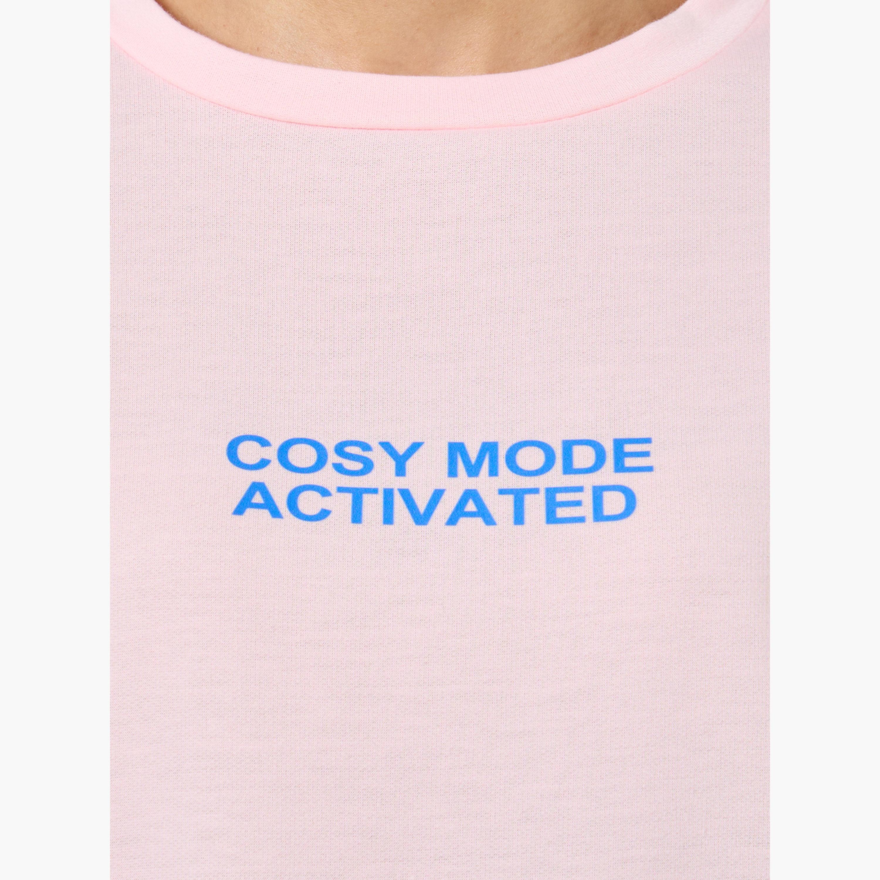 Styli Cosy Mode Slogan T-Shirt and Check Pyjama Set-women-clothing-nightwear-pyjamas-longsets-image-3