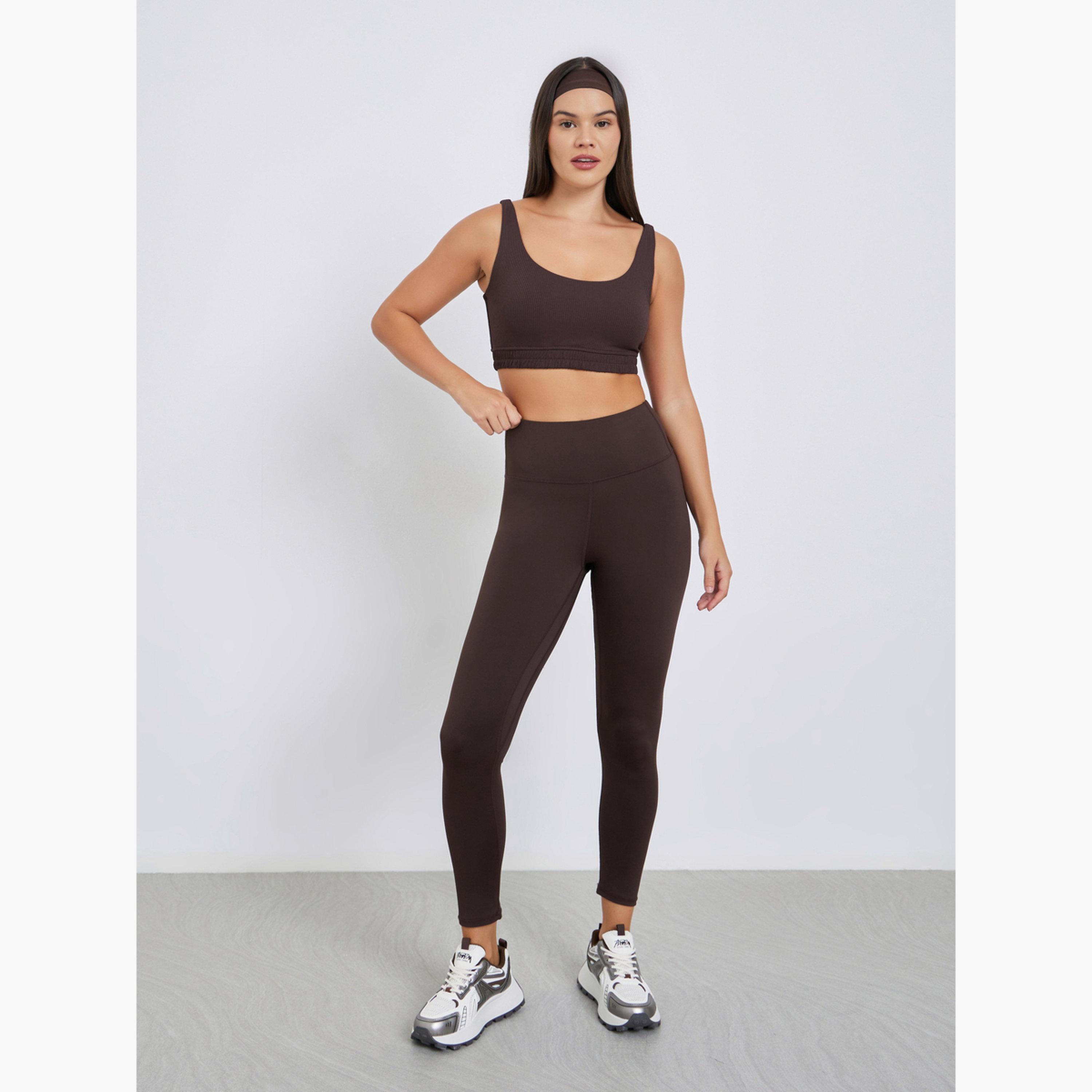 ستايلي - حمالة صدر رياضية مضلعة صغيرة ذات شريط سفلي-men-clothing-sportswearandactivewear-tshirtsandpolos-image-2