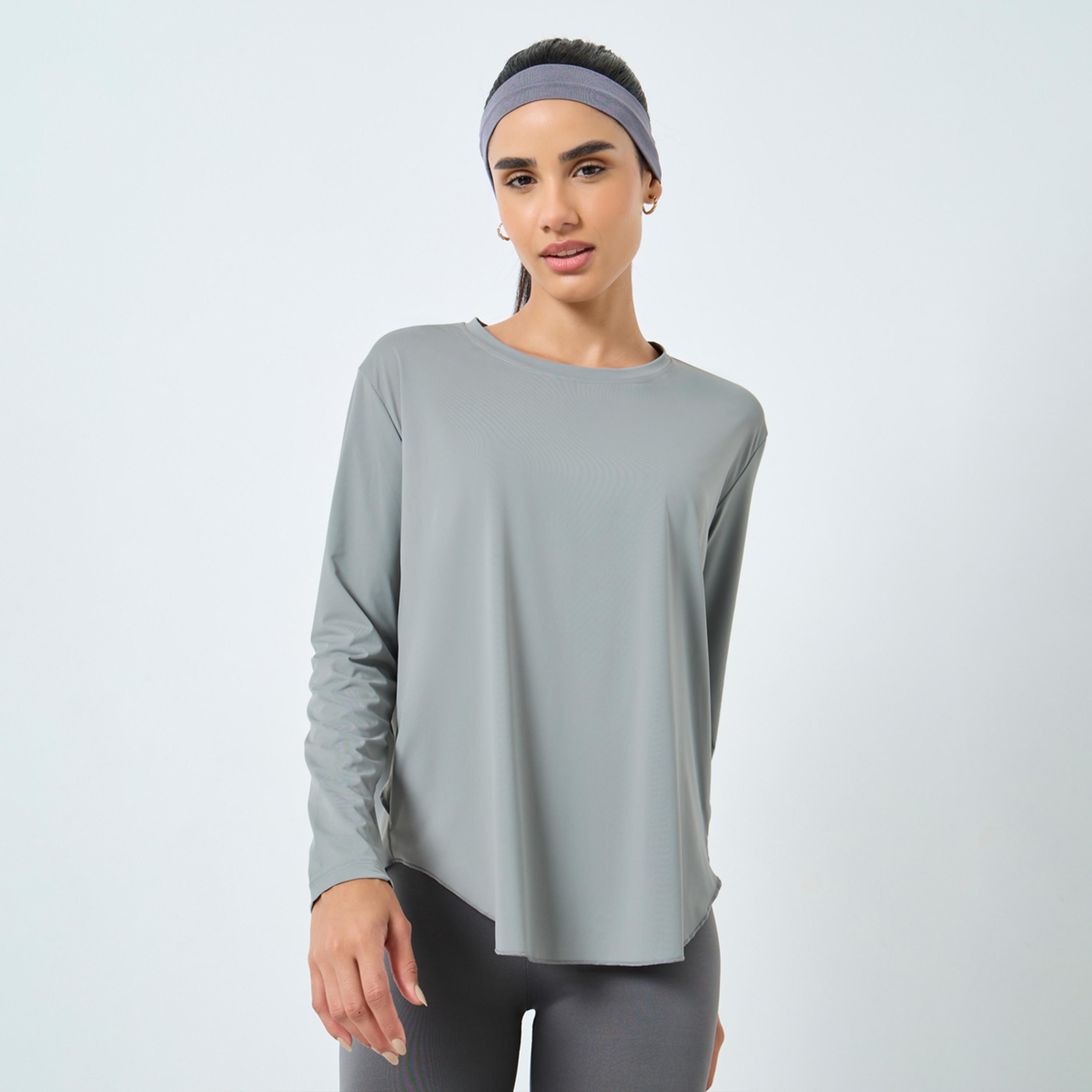 Styli Back Overlay Panel Curved Hem Top-women-clothing-sportswearandactivewear-tshirtsandvests-image-1