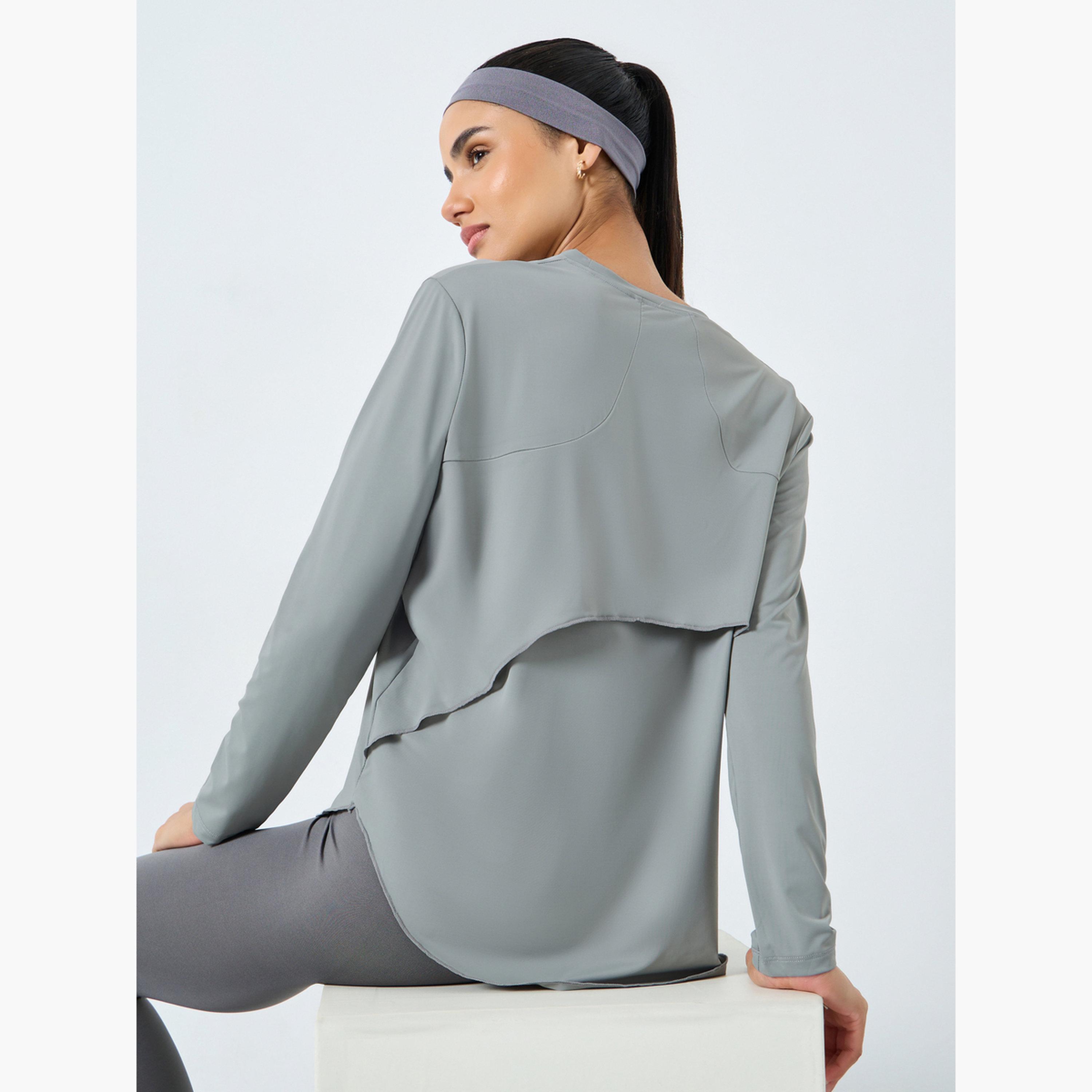 Styli Back Overlay Panel Curved Hem Top-women-clothing-sportswearandactivewear-tshirtsandvests-image-4