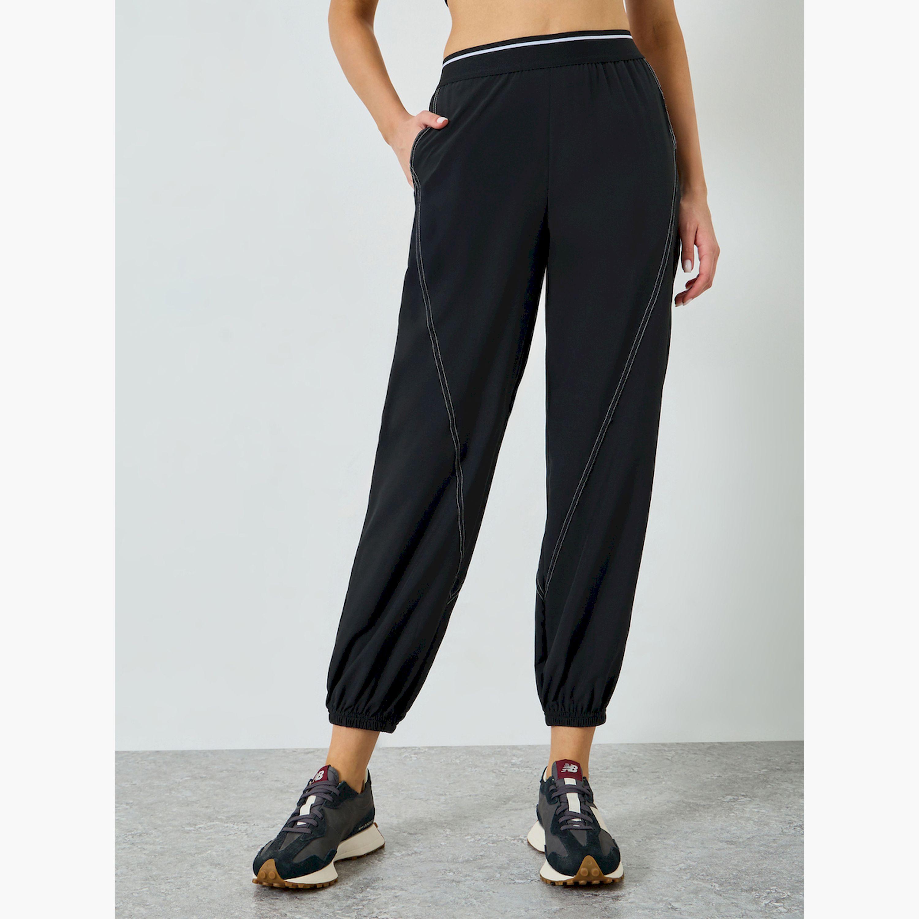 بنطال جوغر بتفاصيل شريط خصر مباين-women-clothing-bottoms-joggers-image-1