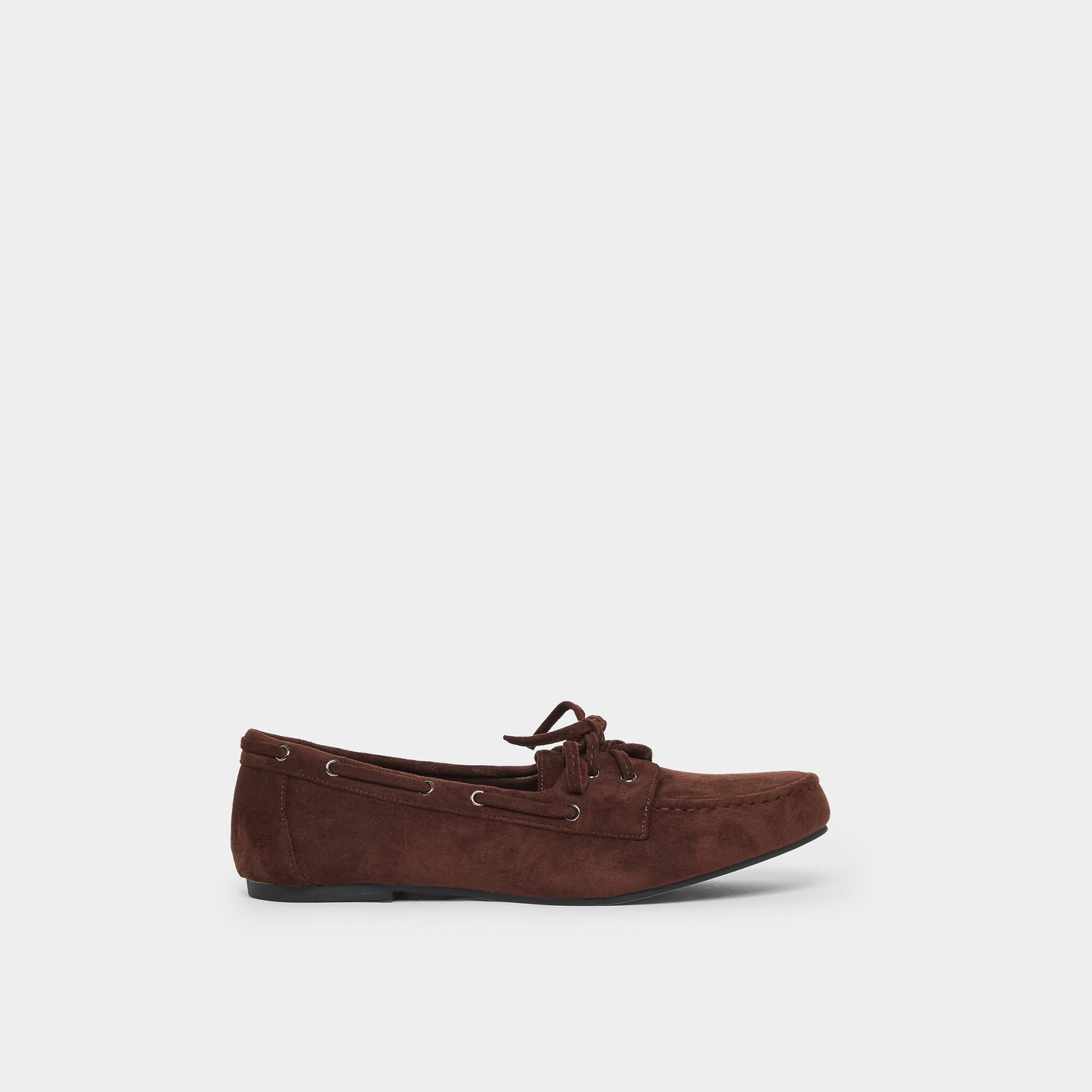 ستايلي - حذاء بمظهر جلد السويد بني للنساء-women-shoes-flats-loafers-image-3