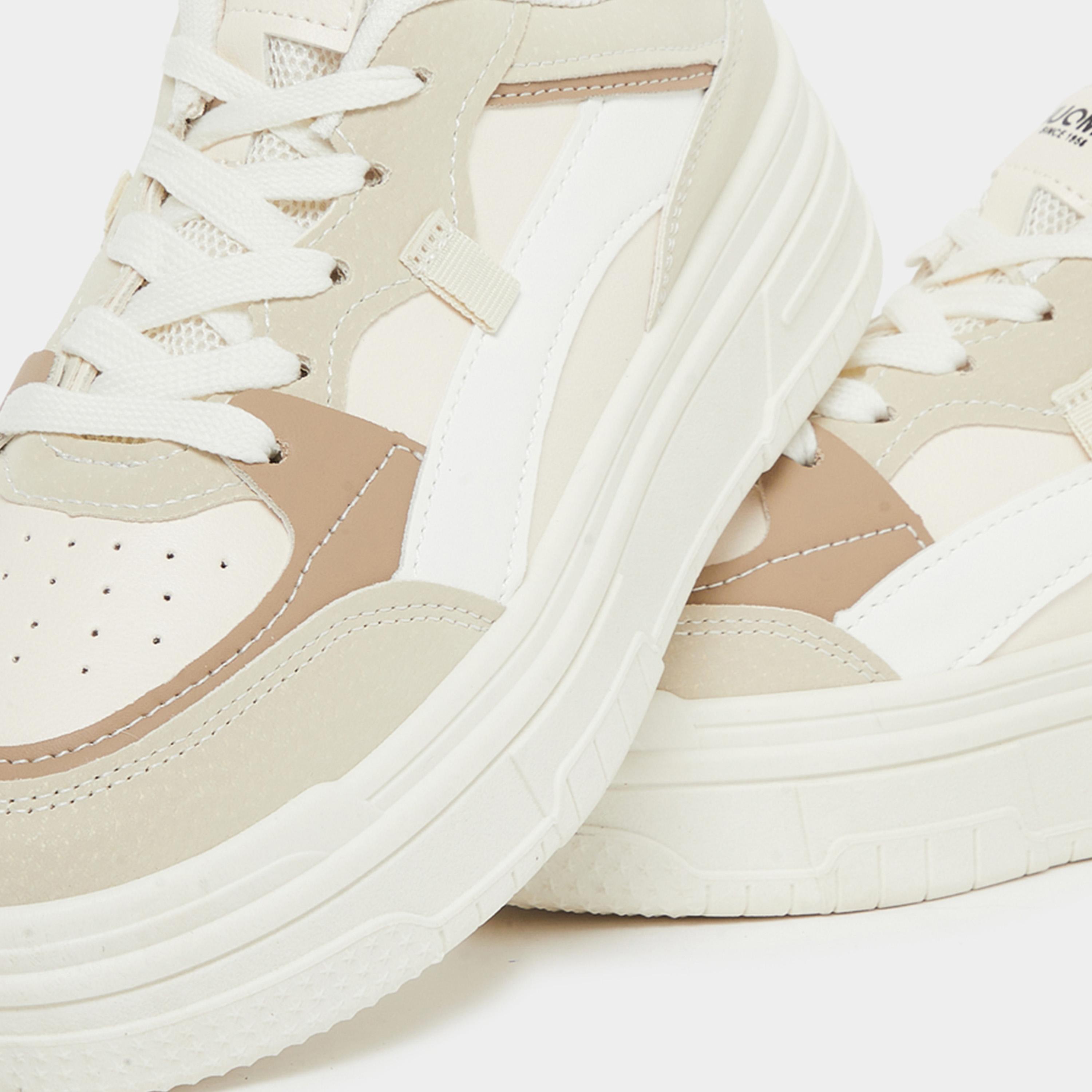 ستايلي - حذاء رياضي مسطح بلوحة متباينة اللون- بيج-women-shoes-sneakers-image-4
