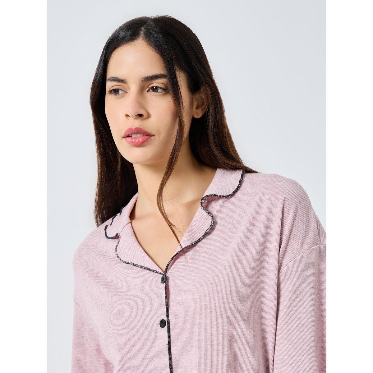 طقم بلوزة مضلعة بحافة متموجة مع بنطال-women-clothing-nightwear-pyjamas-longsets-image-3