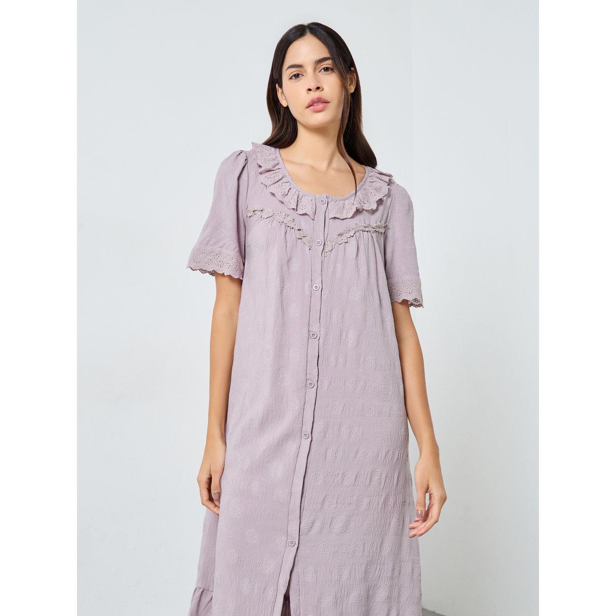 قميص نوم بتفاصيل كشكش مع أزرار-women-clothing-nightwear-nighties-image-2