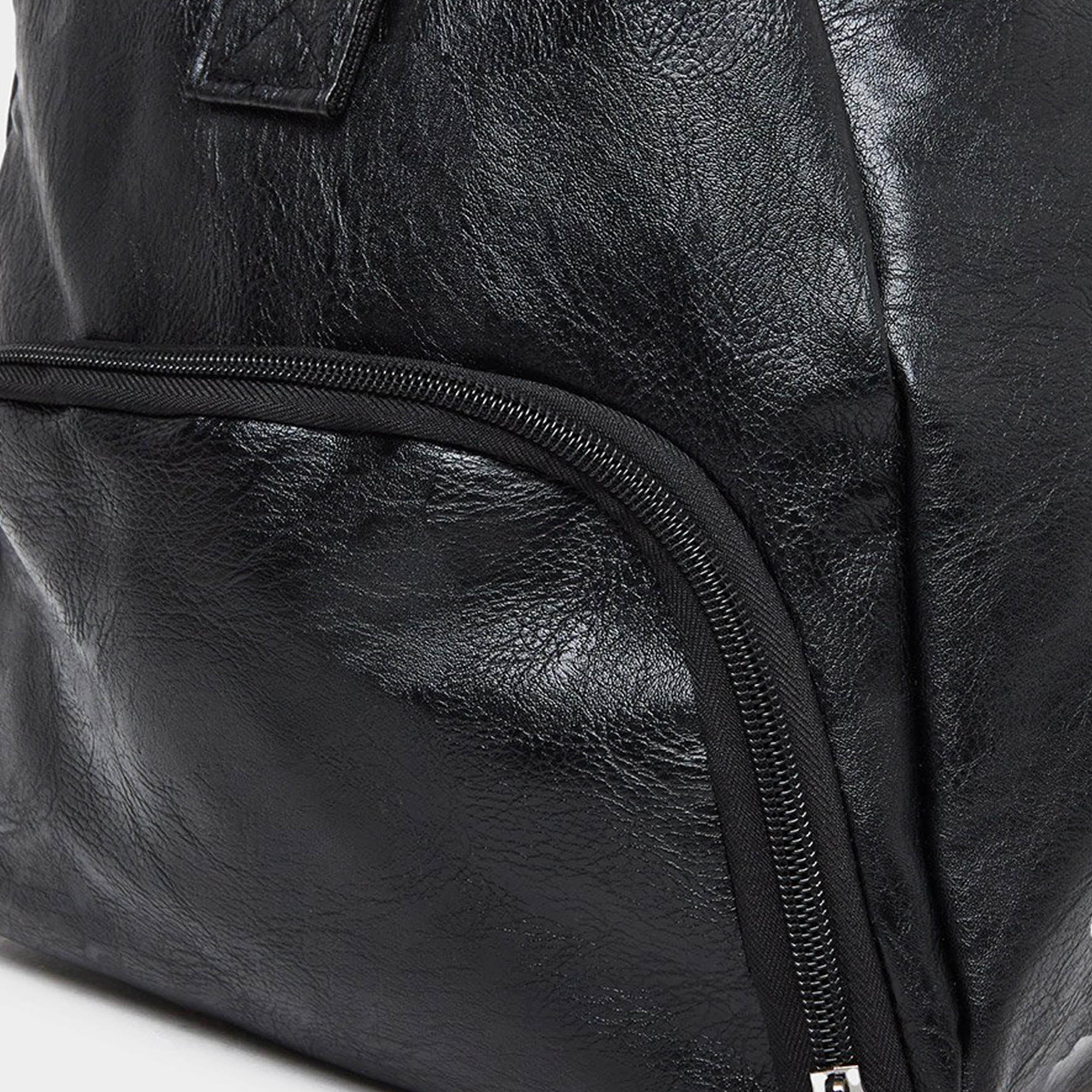 ستايلي - شنطة رياضية بتفاصيل رقعة بمقابض مزدوجة-men-bags-image-4