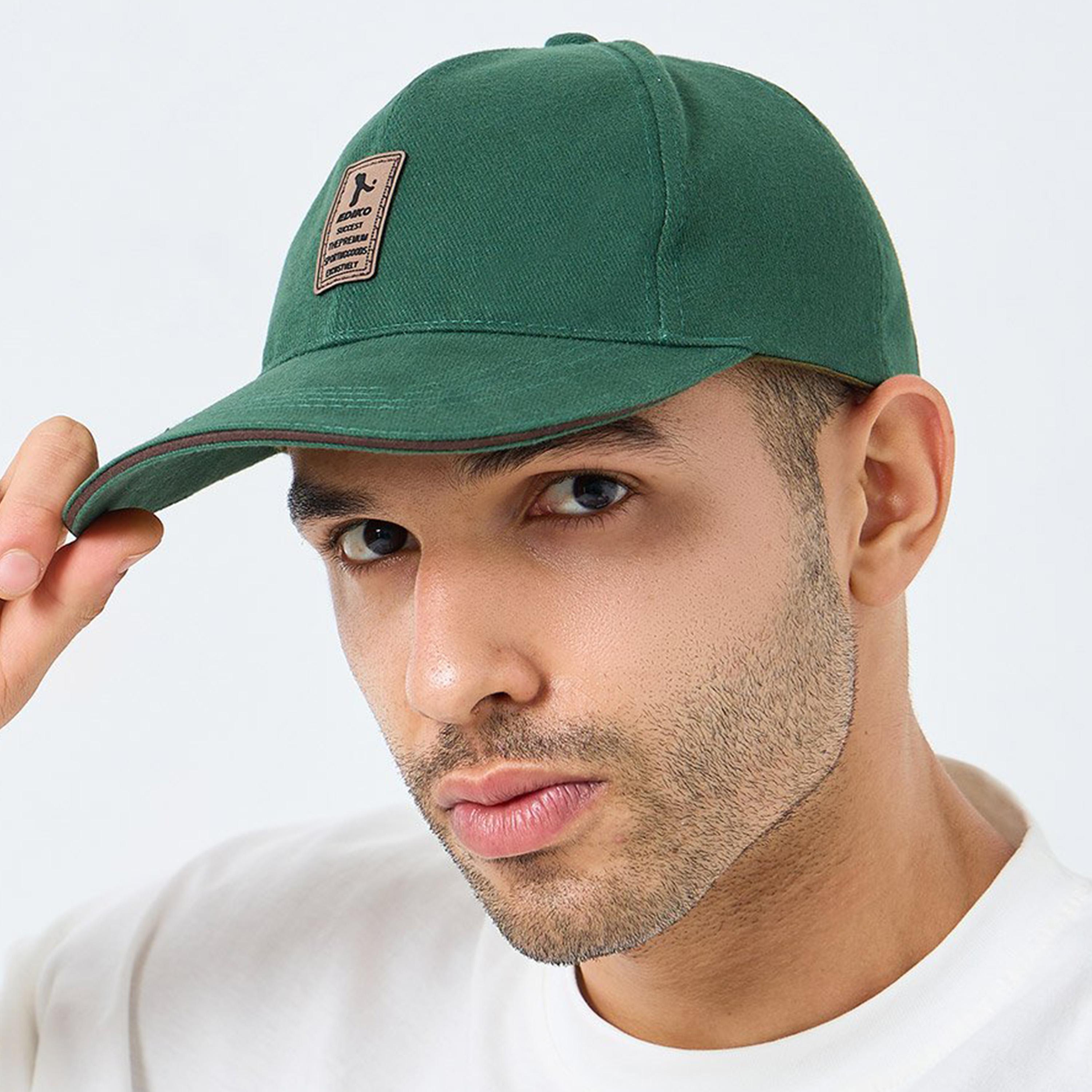 كاب بيسبول بتفاصيل مُطرزة-men-caps-image-2