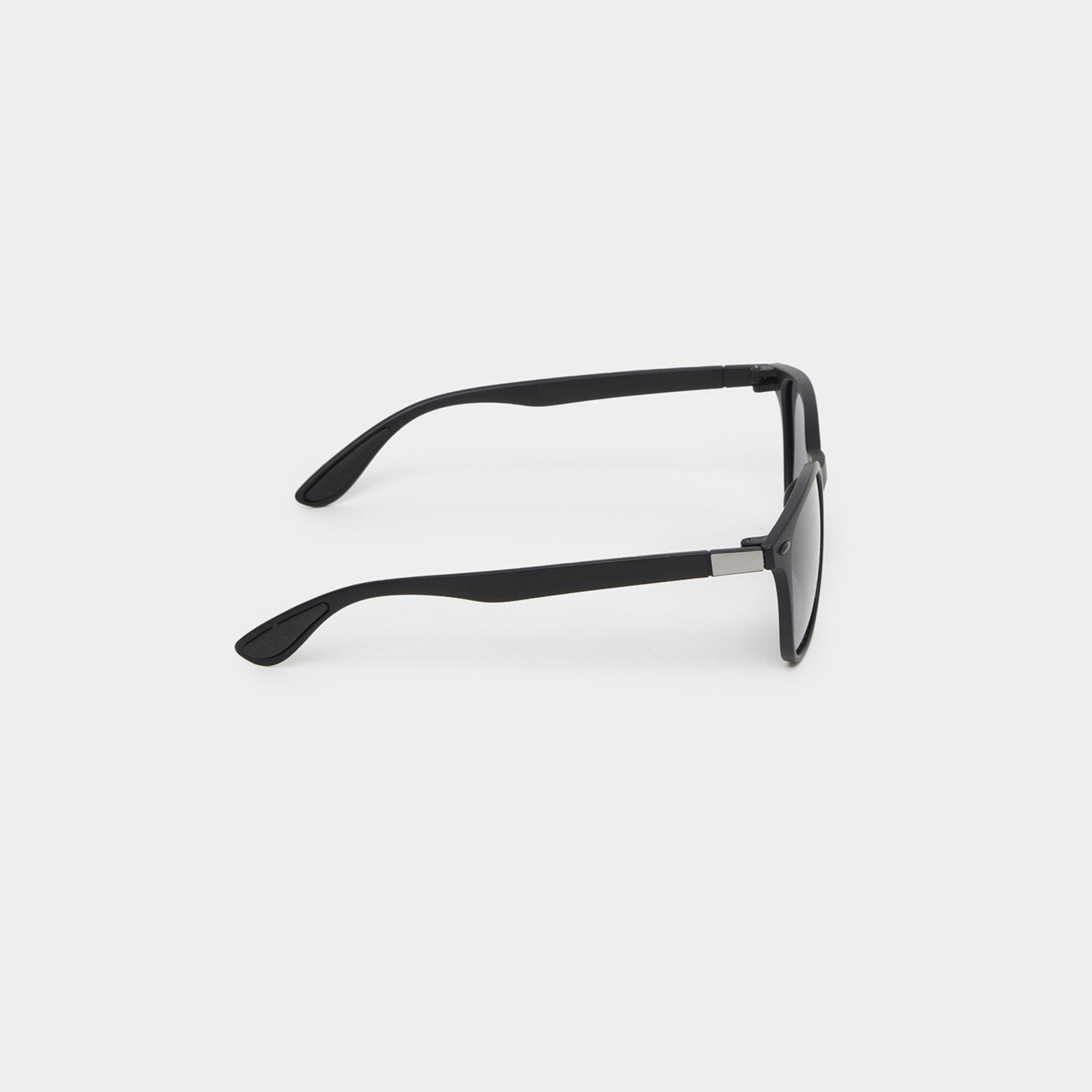 ستايلي - نظارة شمسية واي فيرير سوداء-men-sunglasses-image-4