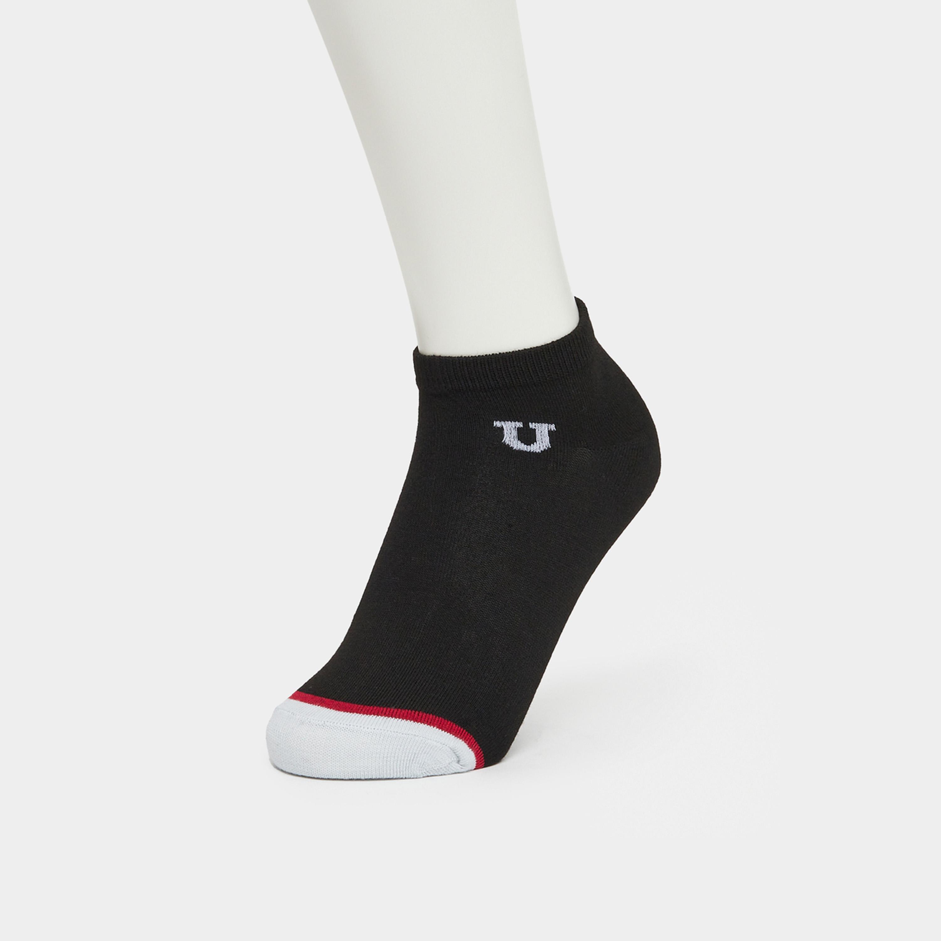 ستايلي - عبوة من 5 جوارب للكاحل بتفاصيل متباينة-men-socks-image-2