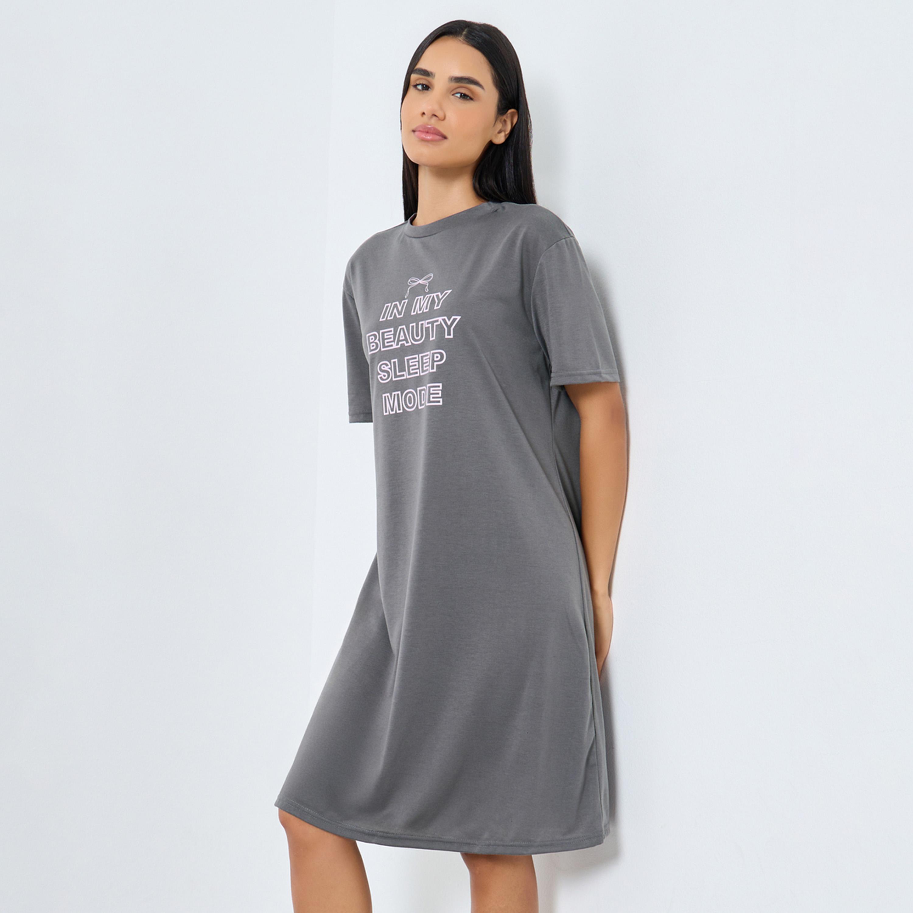 Styli In My Beauty Sleep Mode Slogan Print Sleep T-Shirt Dress-women-clothing-nightwear-nighties-image-1