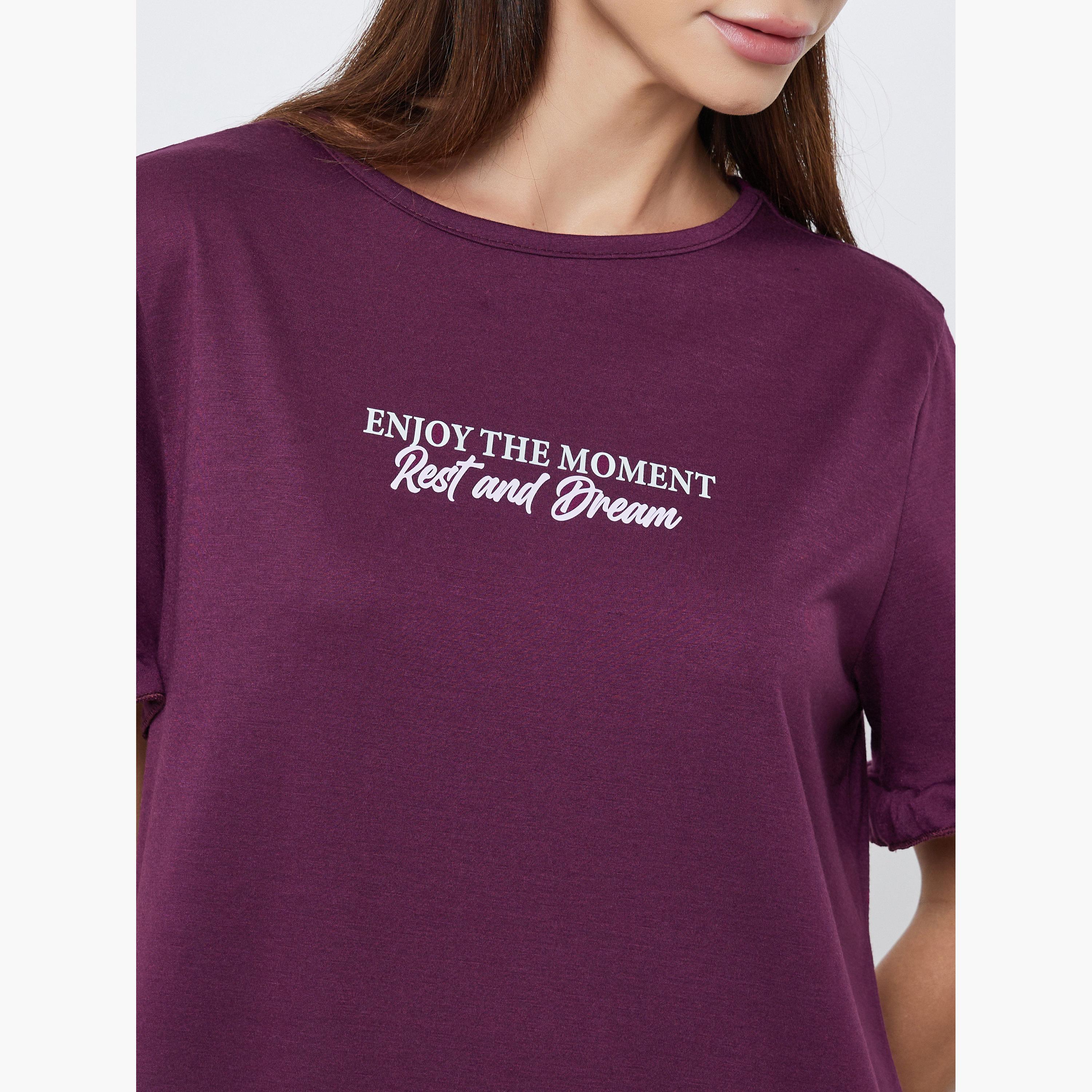 ستايلي - فستان نوم تي شيرت بأكمام مكشكشة وطبعة شعار للنساء-women-clothing-nightwear-nighties-image-4