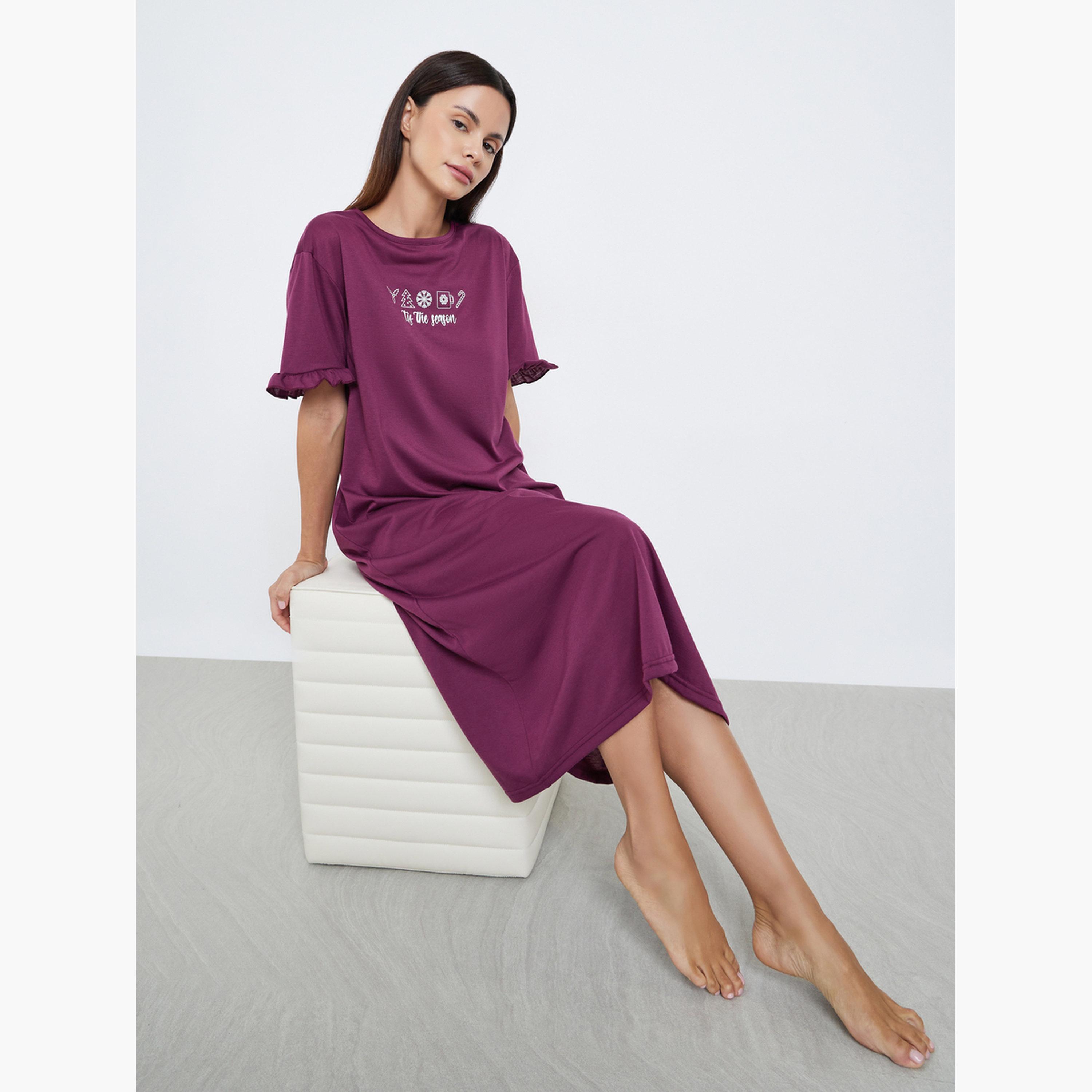 ستايلي - فستان نوم تي شيرت بأكمام مكشكشة وطبعة "هذا الموسم" للنساء-women-clothing-nightwear-nighties-image-2