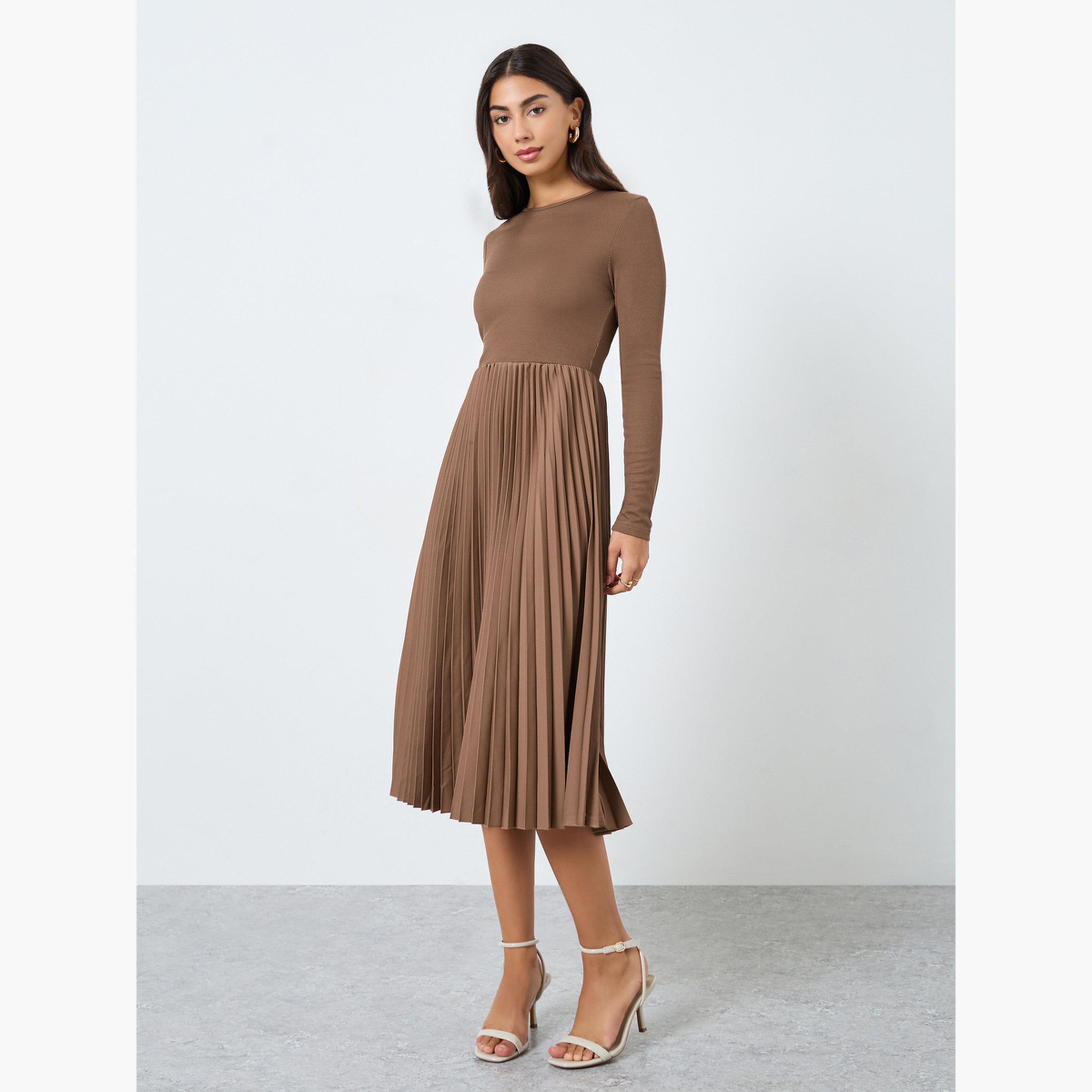 ستايلي - فستان متوسط ​​الطول بني اللون من قماش محبوك مضلع ومطوي-women-clothing-dresses-image-2