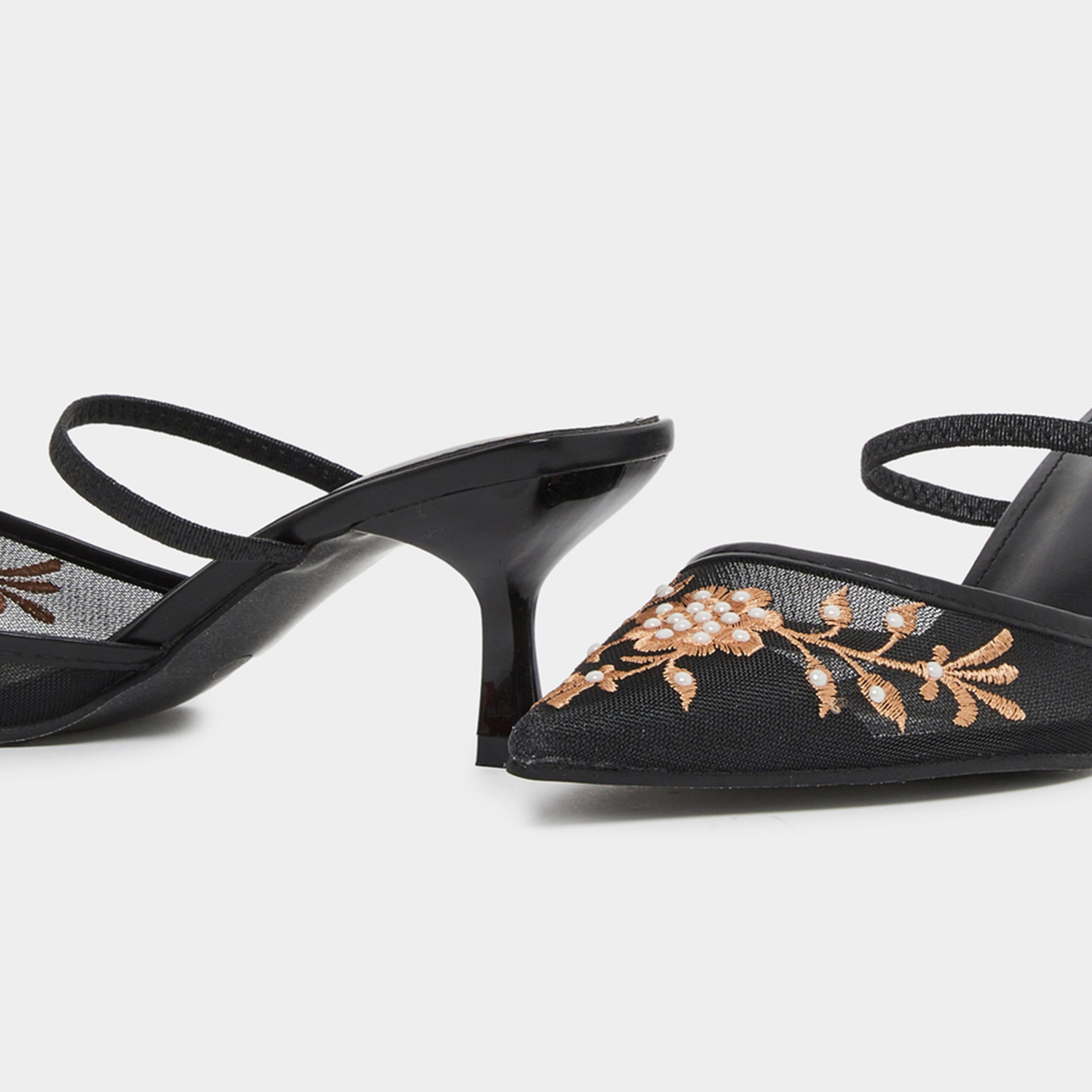 ستايلي - حذاء ميول أسود مطرز بمقدمة مدببة للنساء-women-shoes-sandals-heeled-image-4