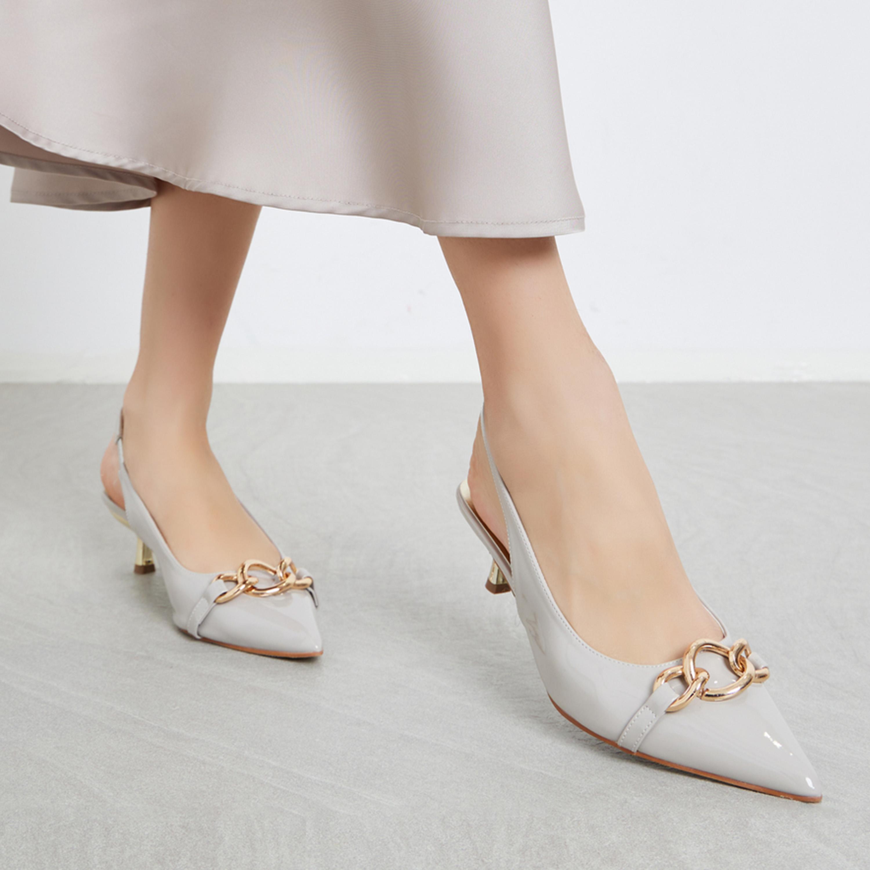 Styli Women Grey Low Heel Pumps with Chain Accent-women-shoes-sandals-heeled-image-2